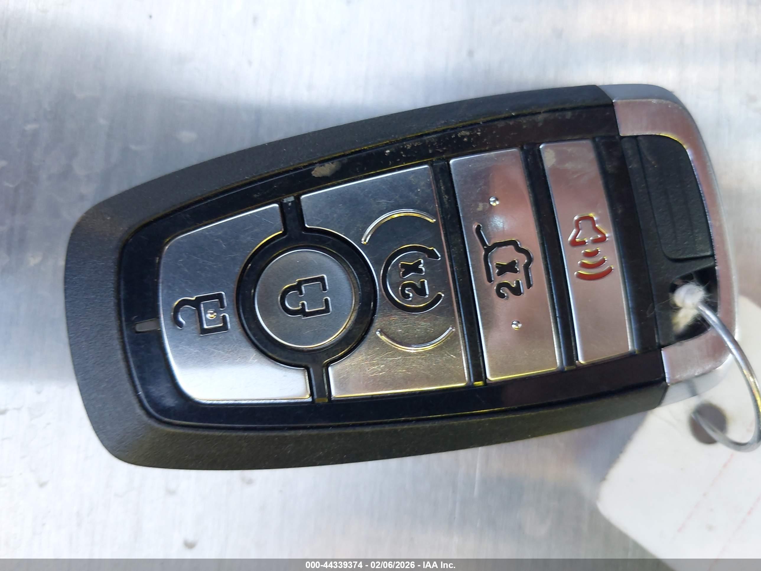 FORD EXPEDITION image 11