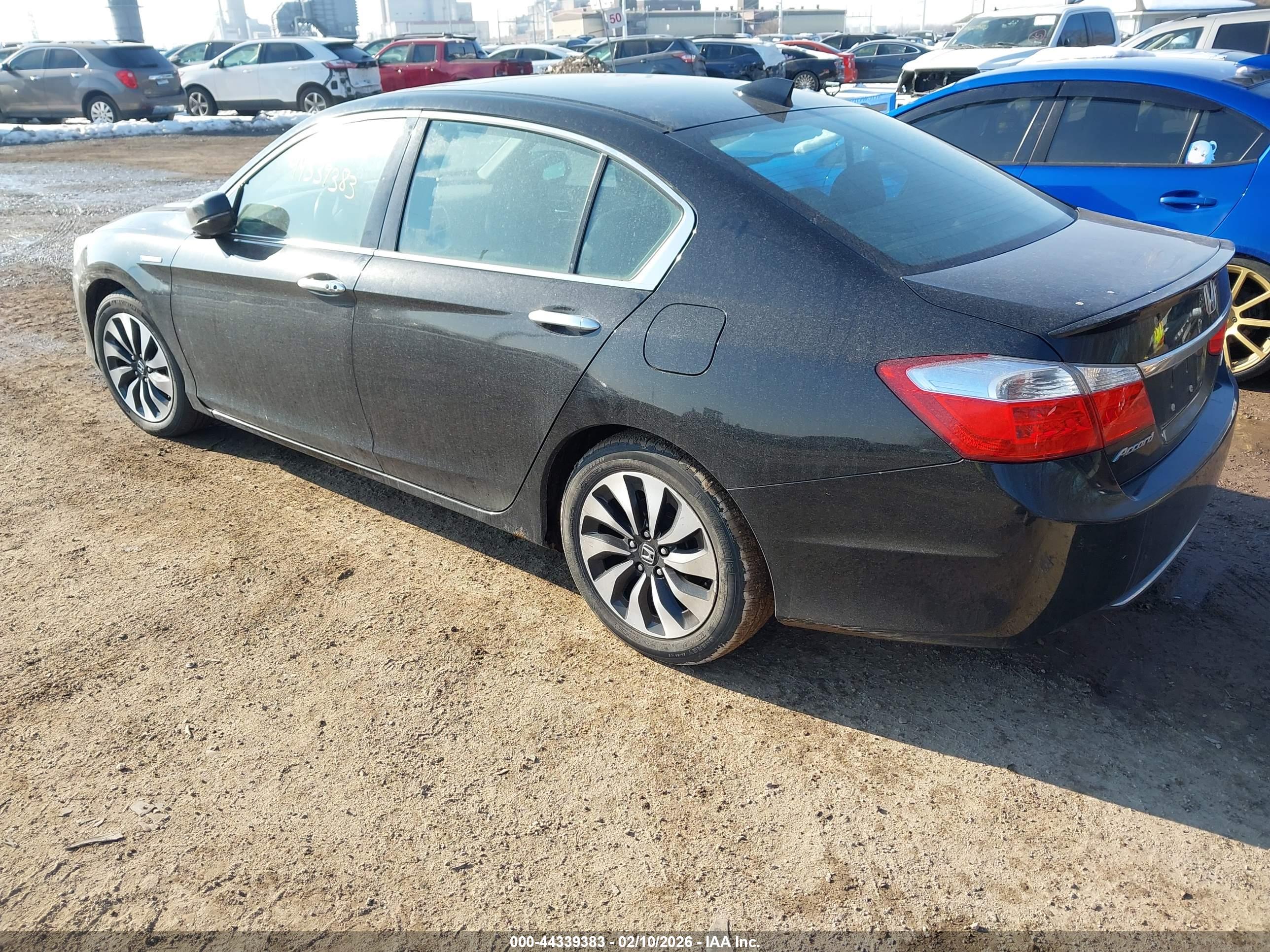 HONDA ACCORD image 3