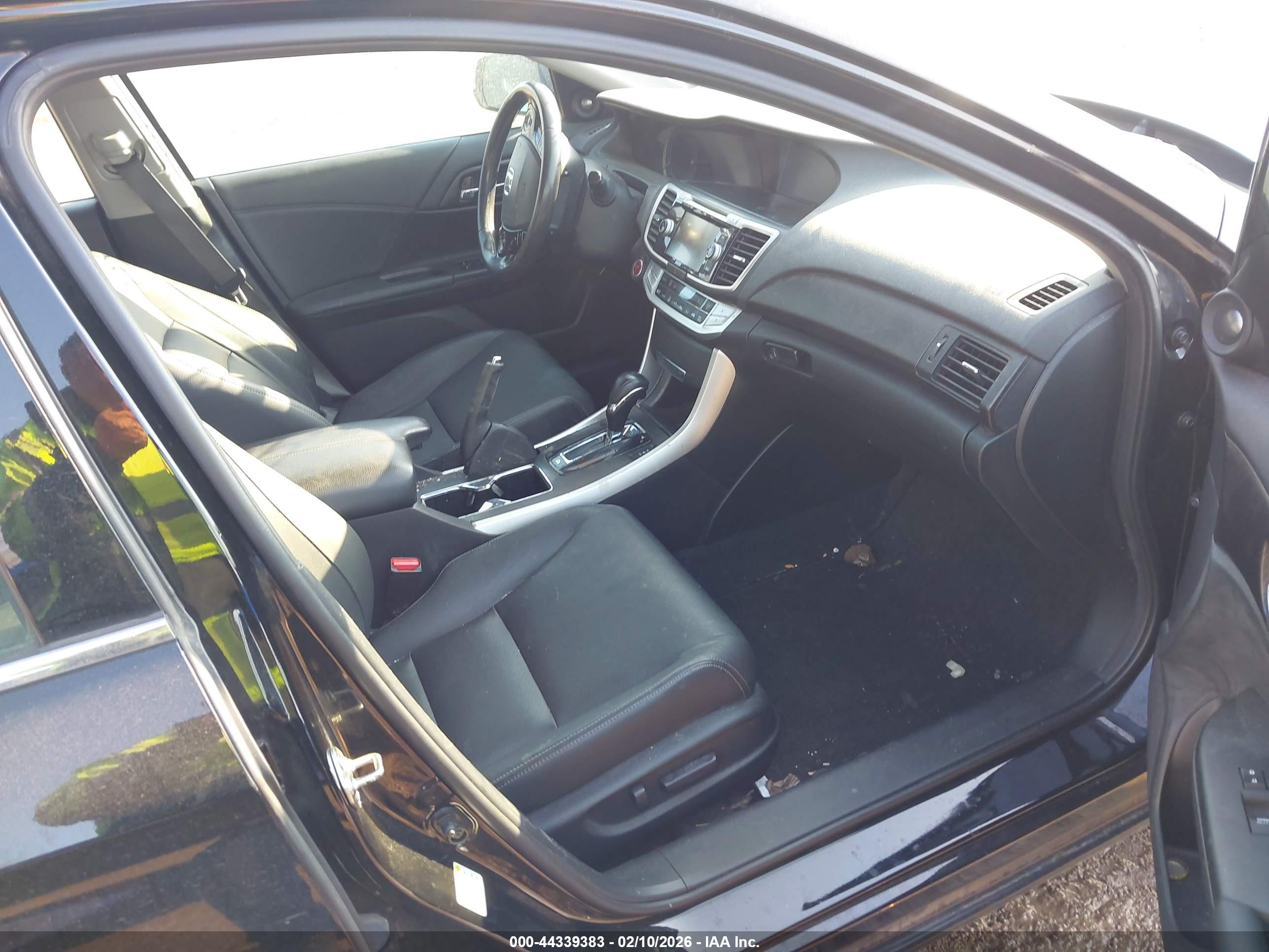 HONDA ACCORD image 5