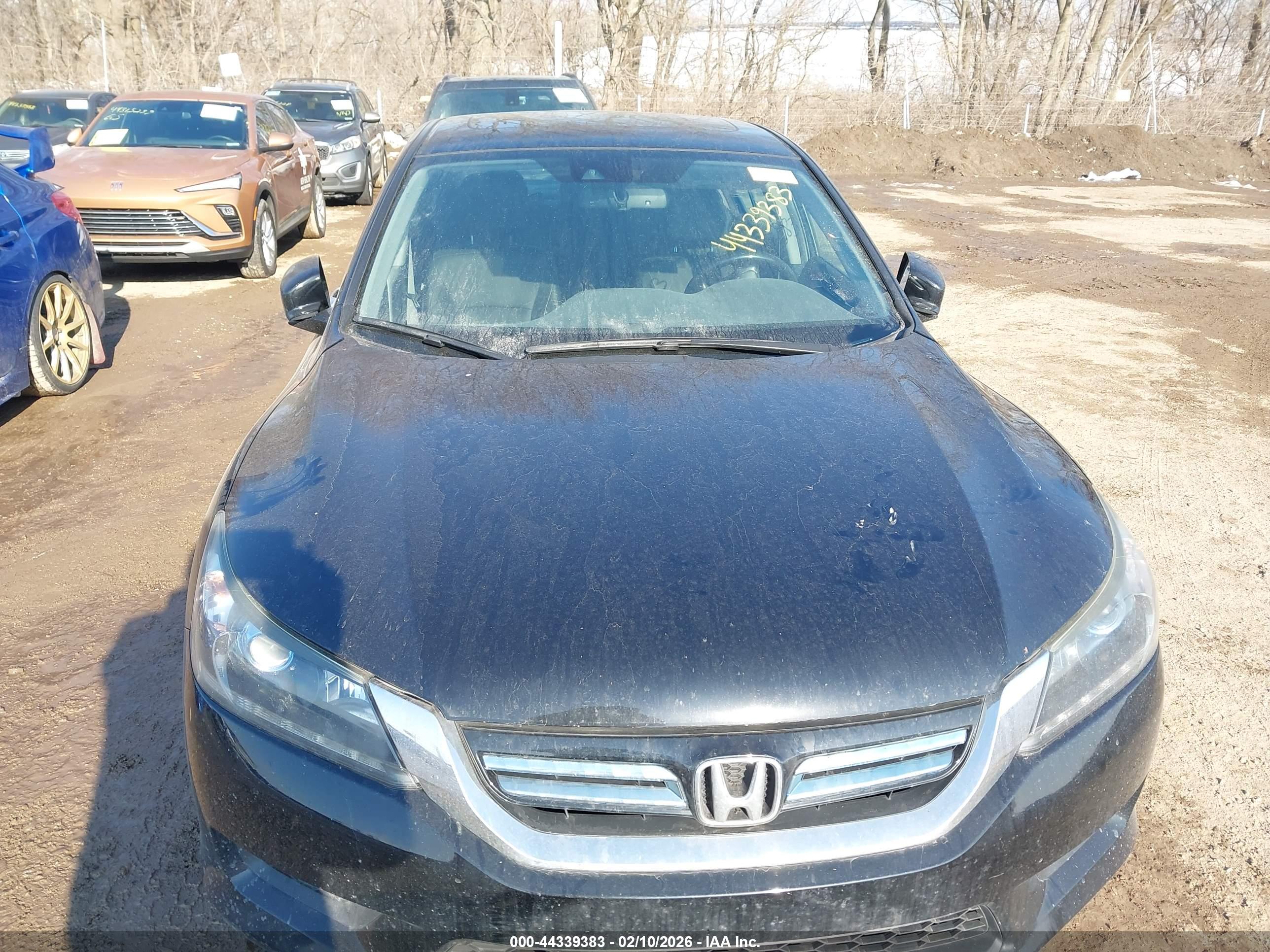 HONDA ACCORD image 6