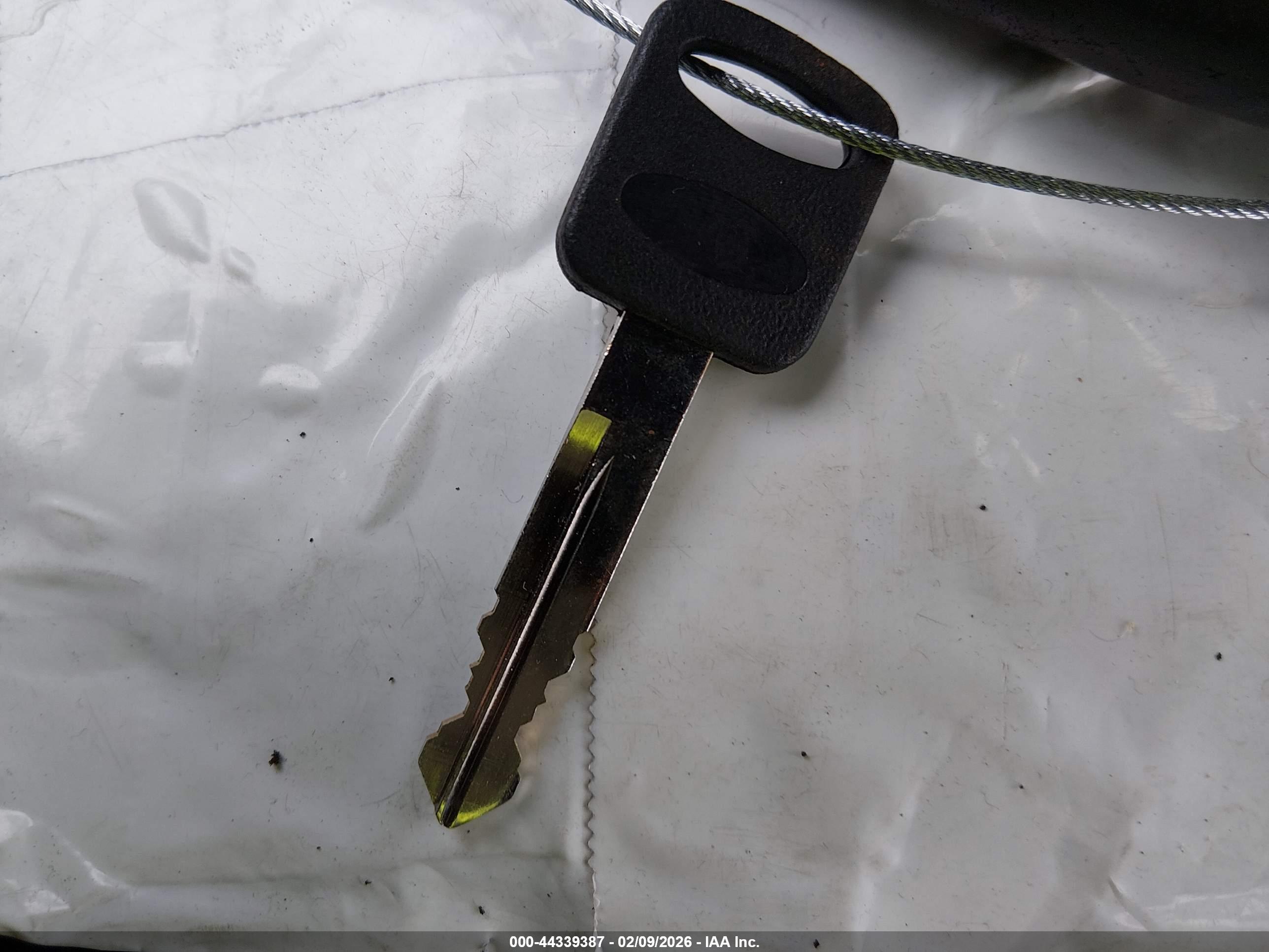 FORD E-350 image 11