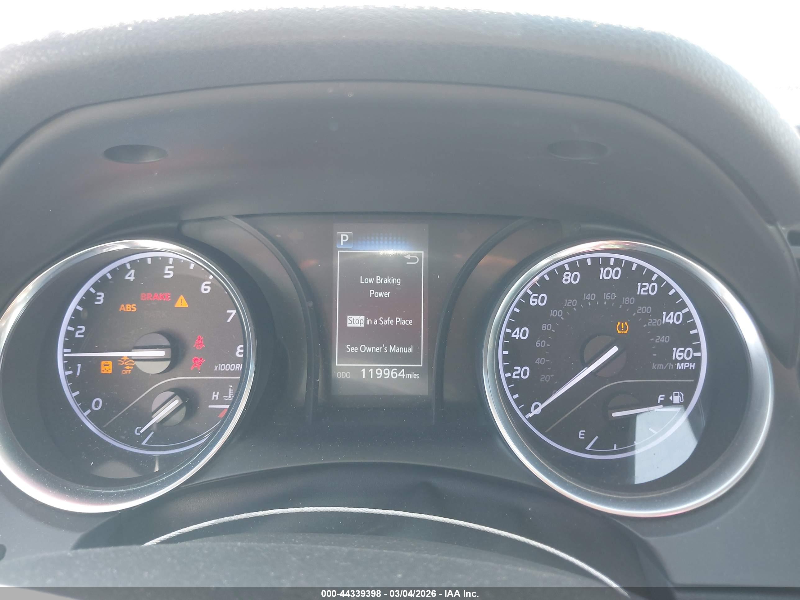 TOYOTA CAMRY image 7