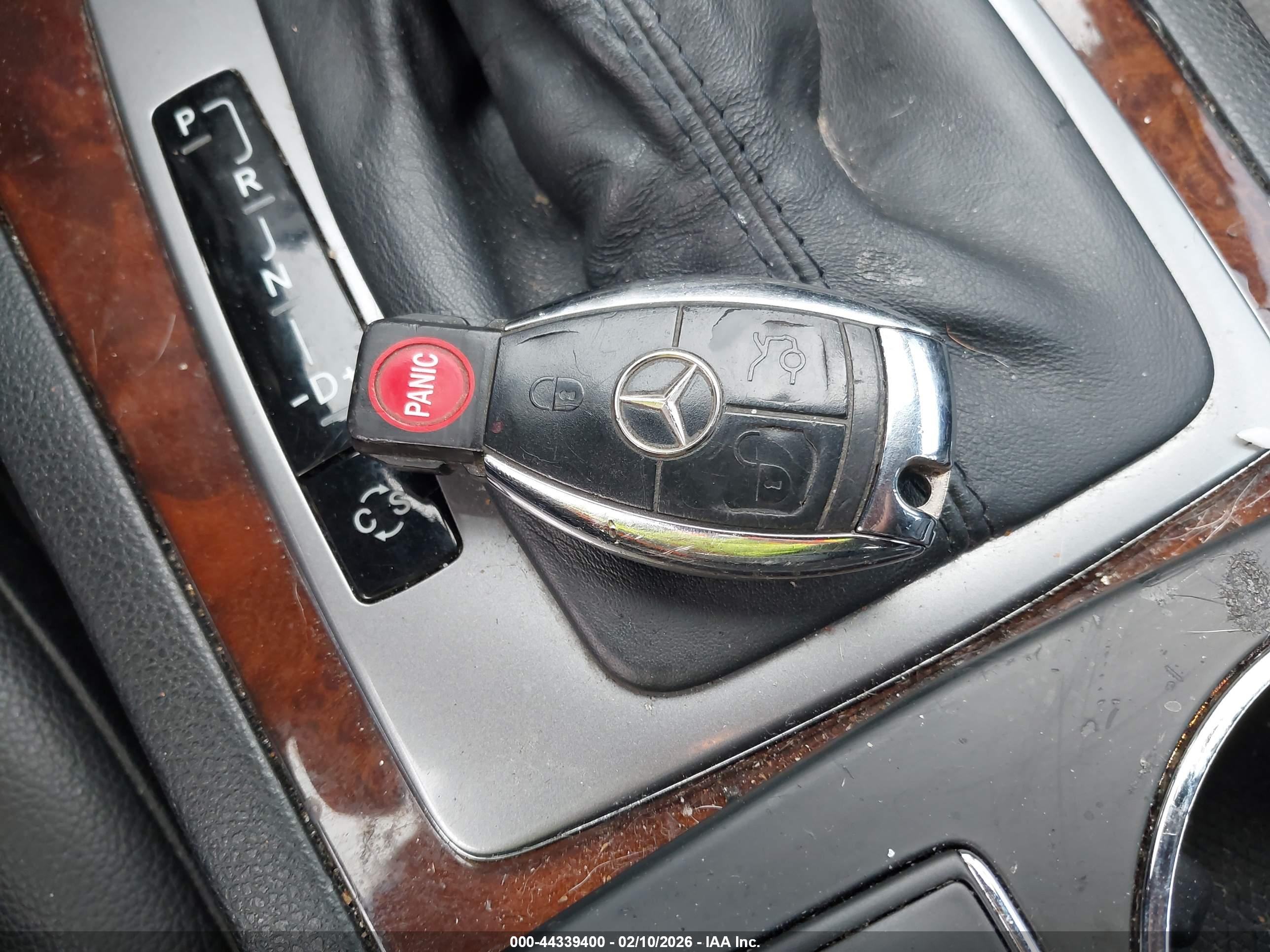 MERCEDES-BENZ C image 11