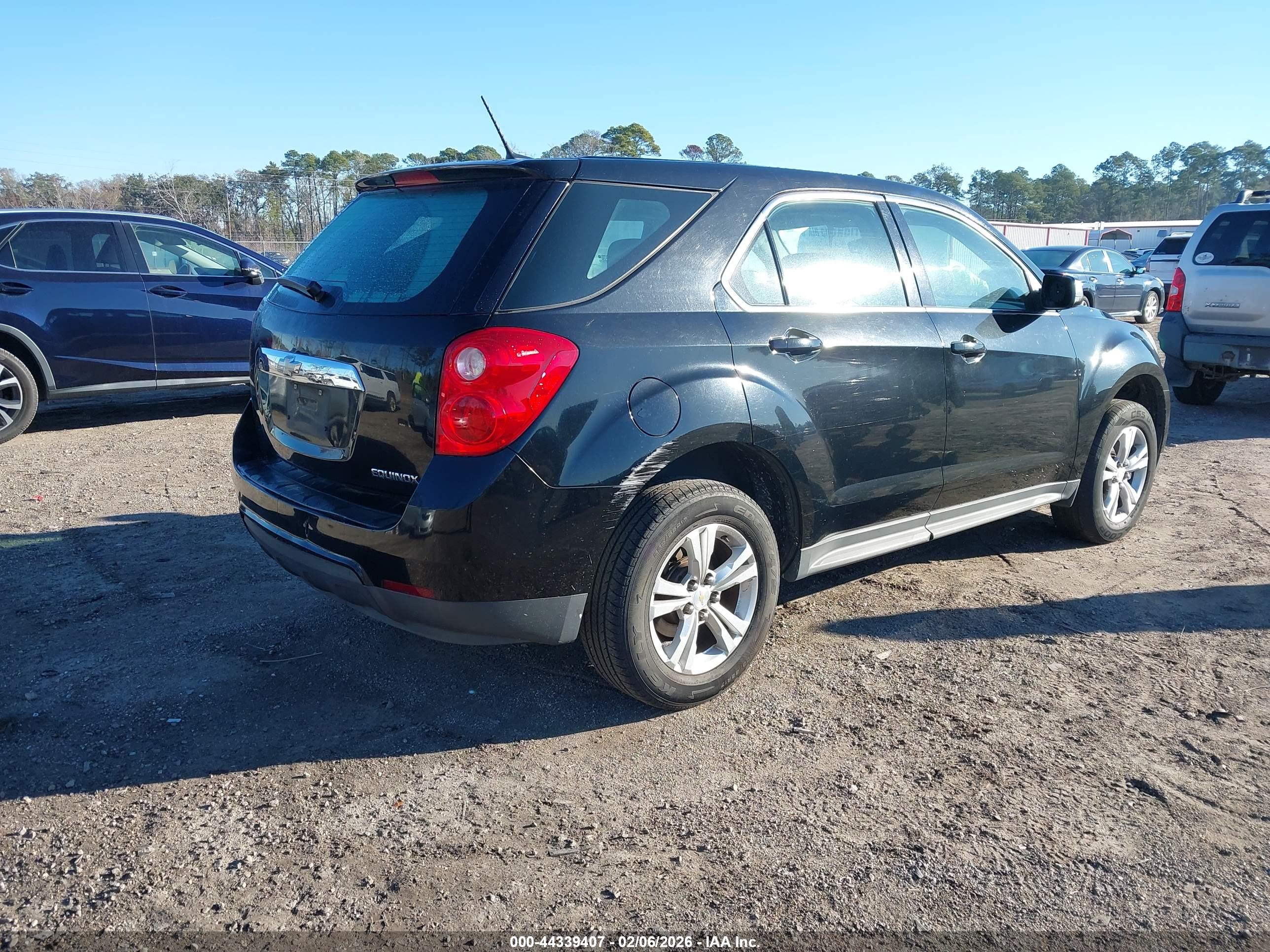 CHEVROLET EQUINOX image 4