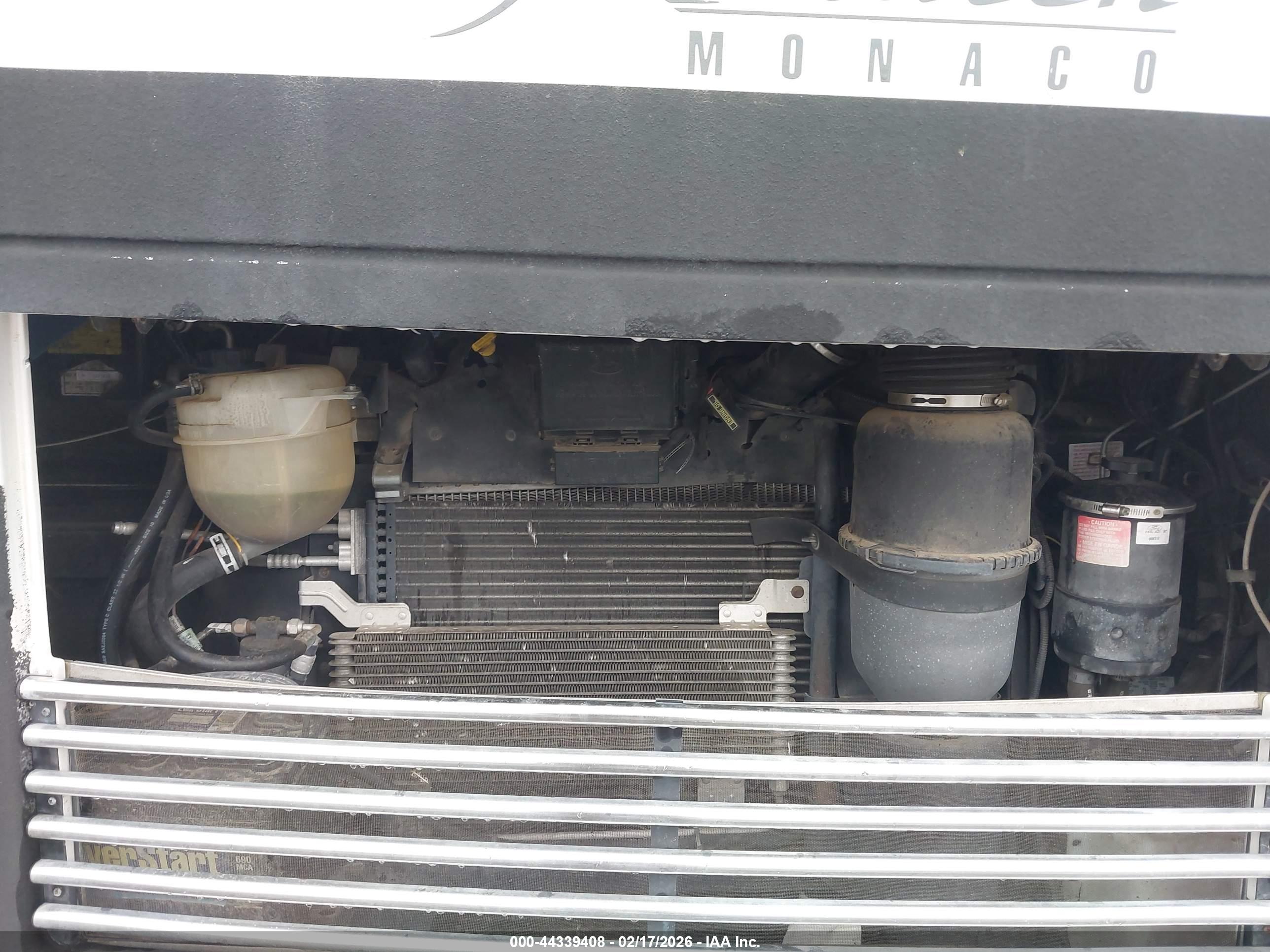 FORD F550 image 10