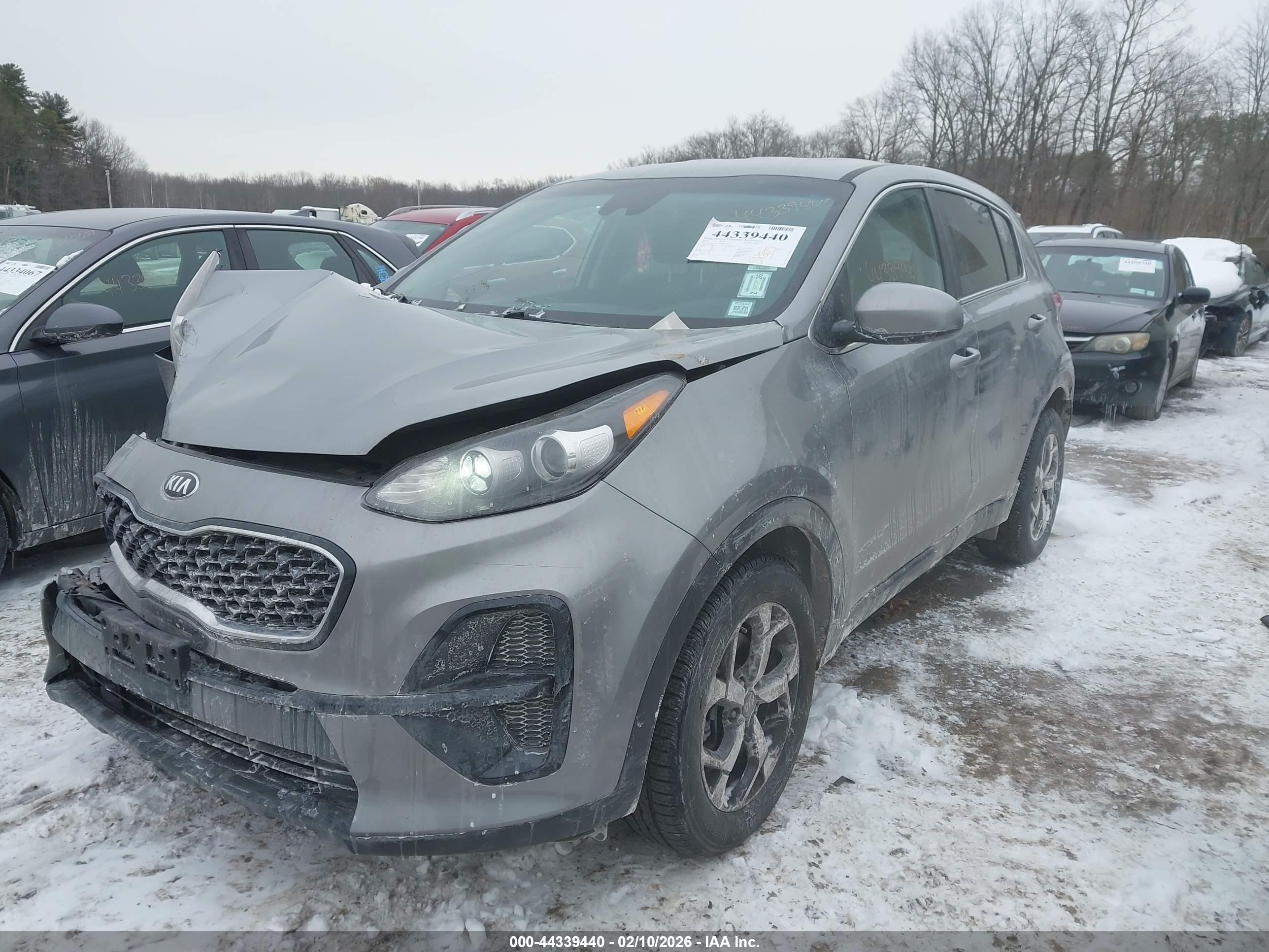 KIA SPORTAGE image 2