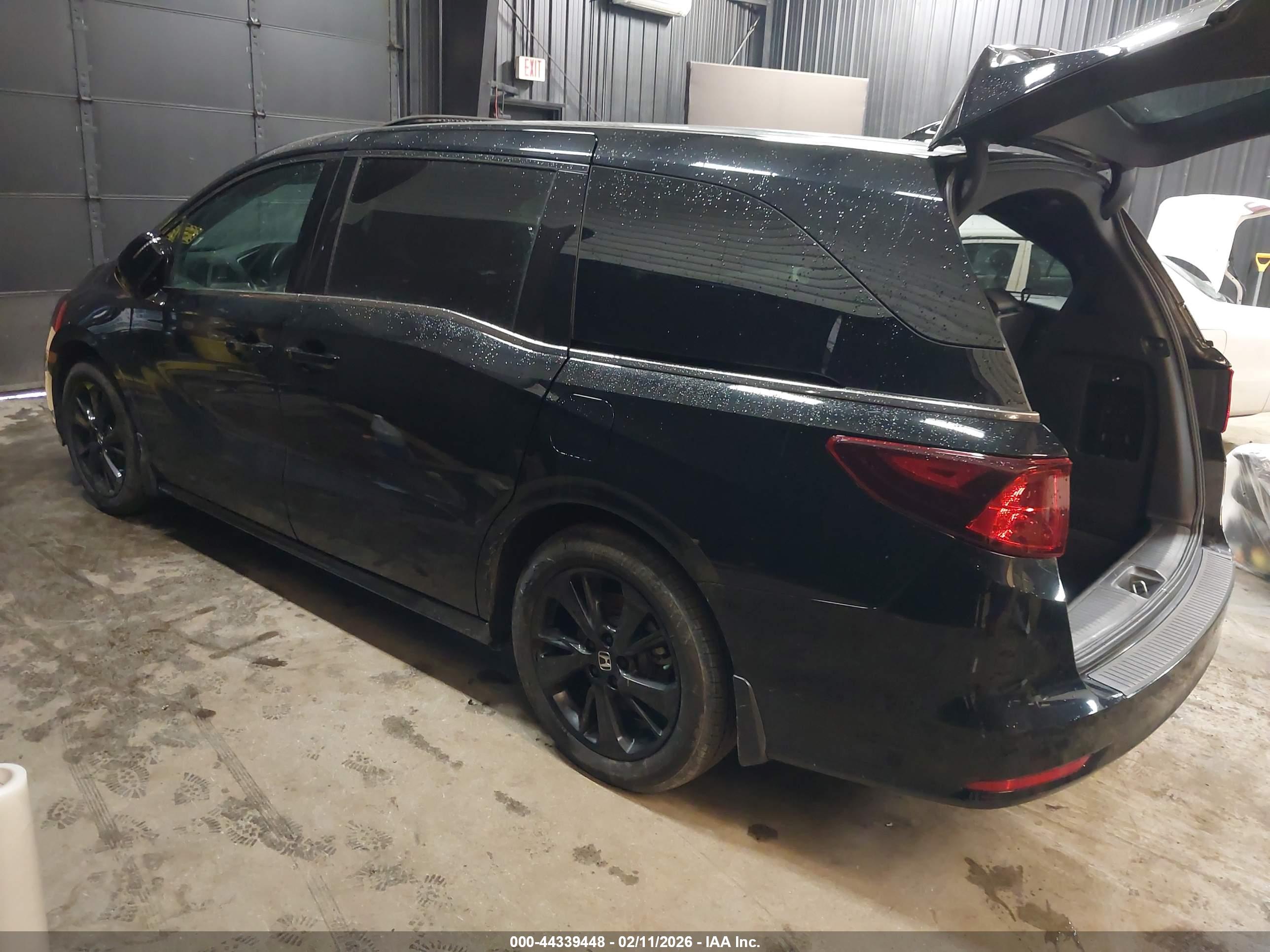 HONDA ODYSSEY image 3