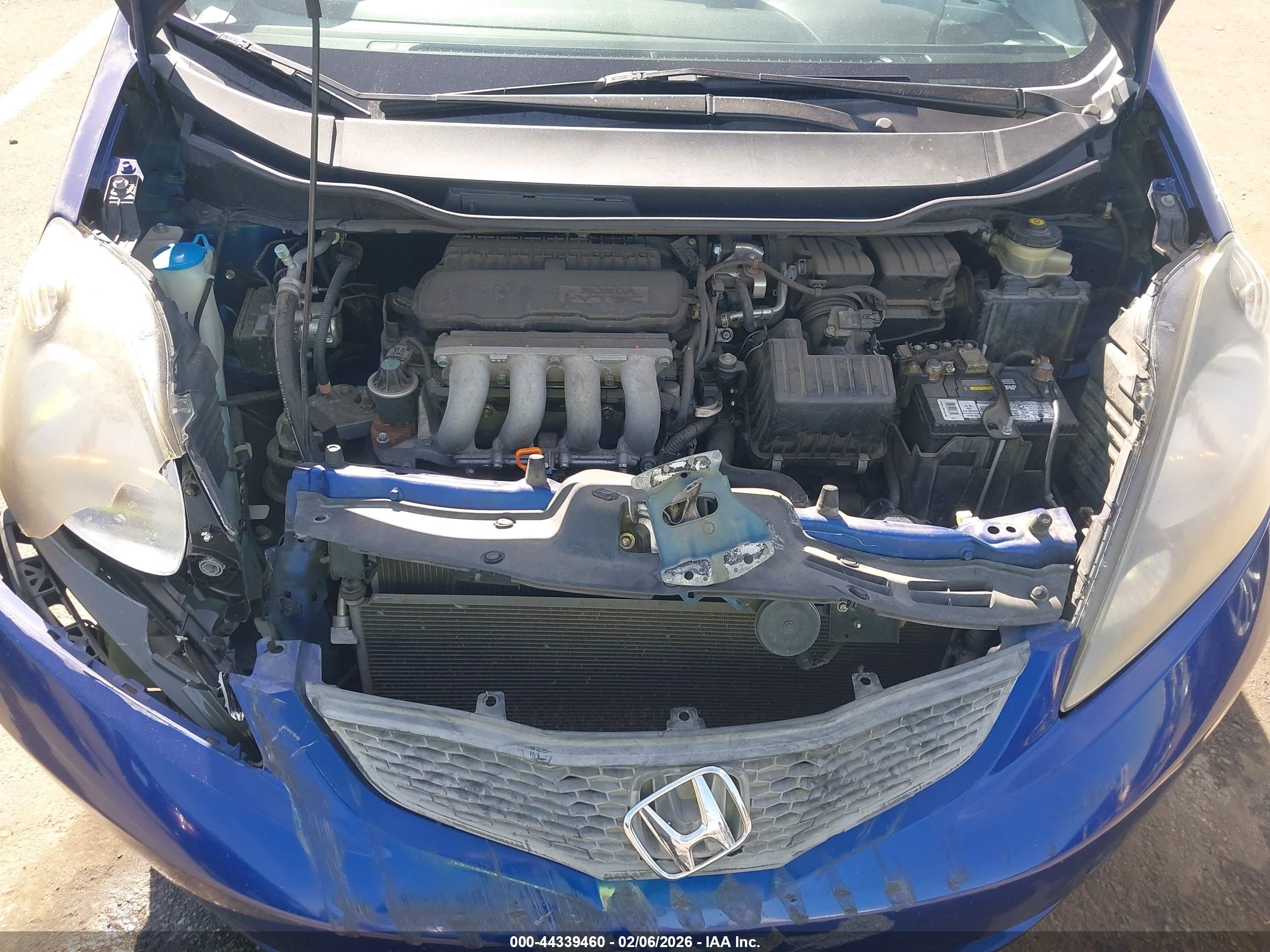 HONDA FIT image 10