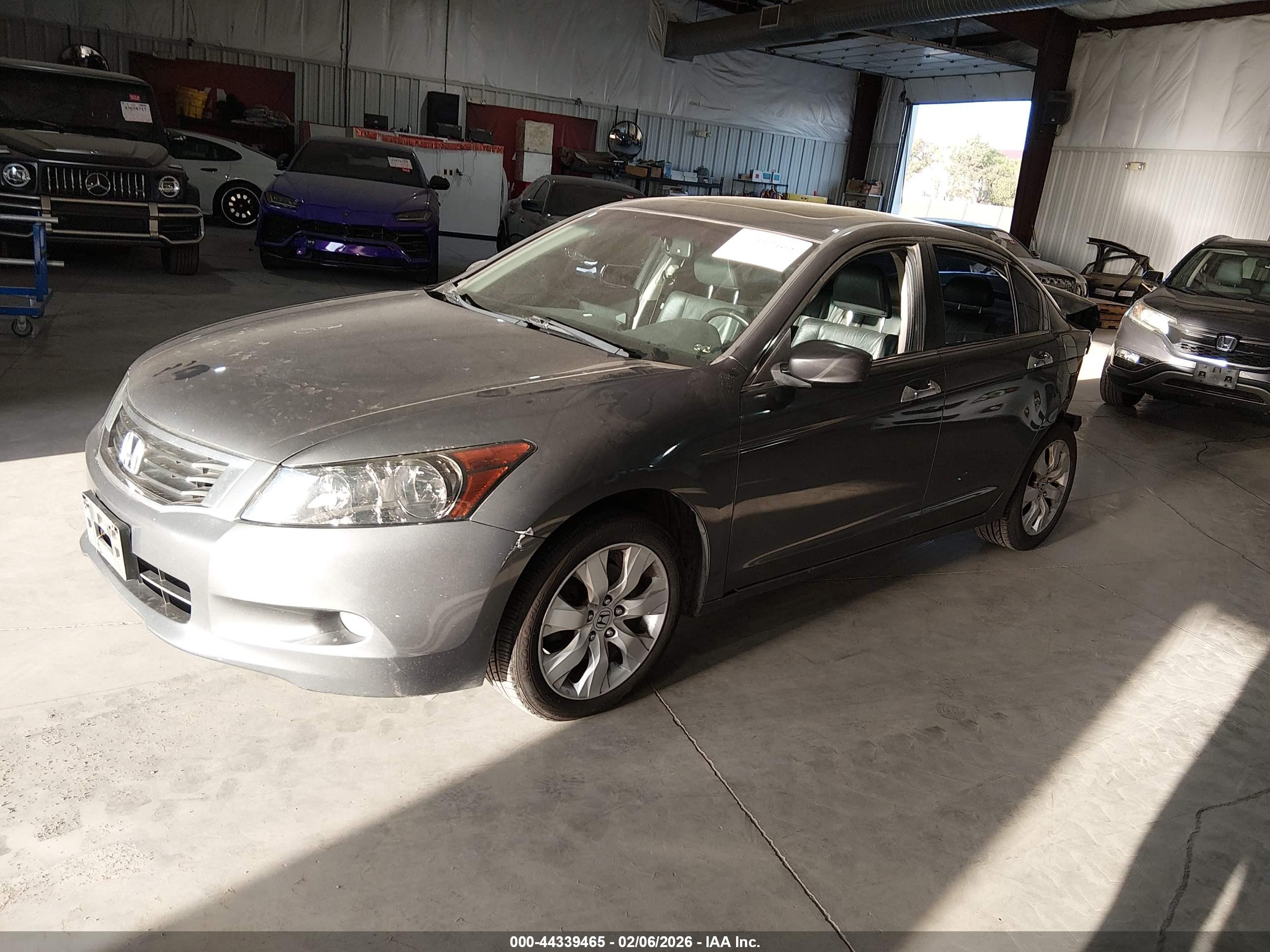 HONDA ACCORD image 2