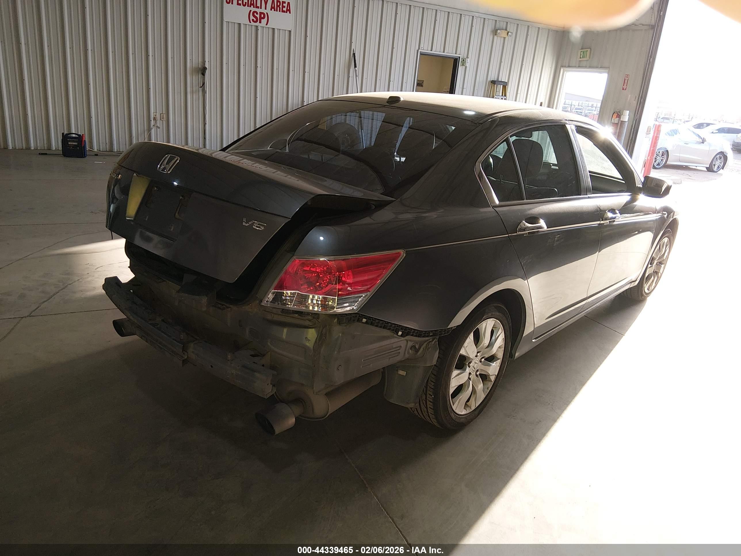 HONDA ACCORD image 4