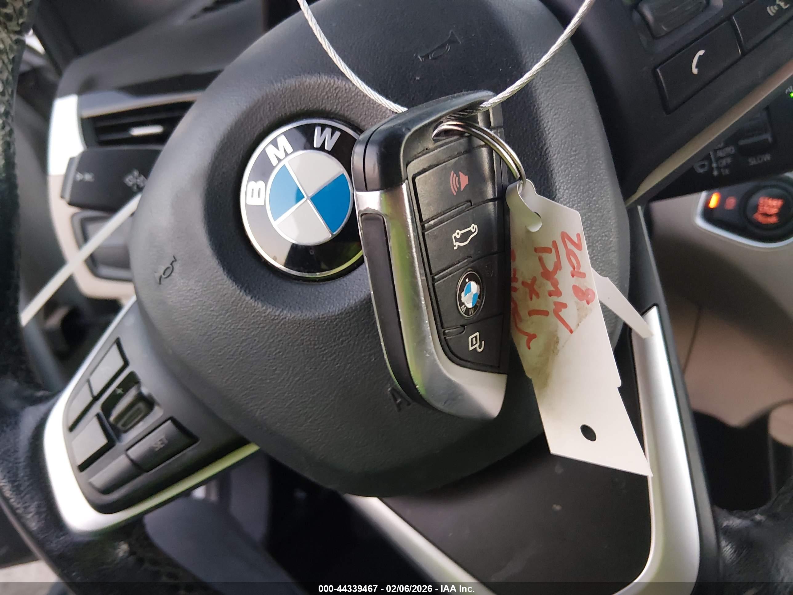 BMW X1 image 11