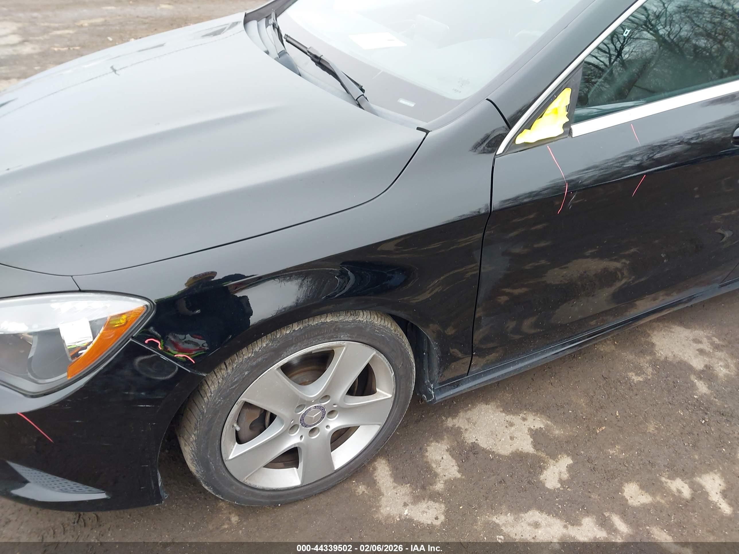 MERCEDES-BENZ CLA image 6