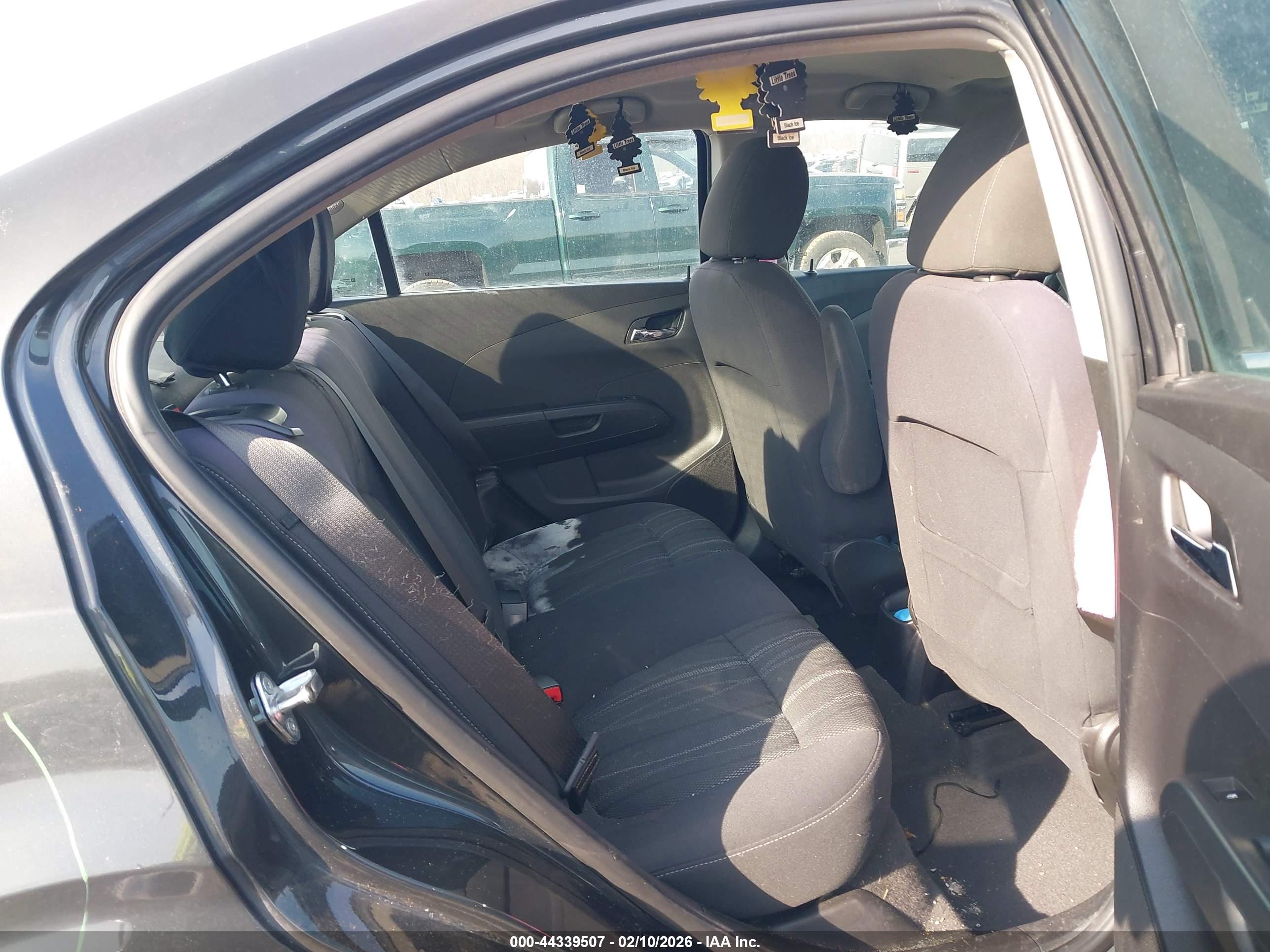 CHEVROLET SONIC image 8