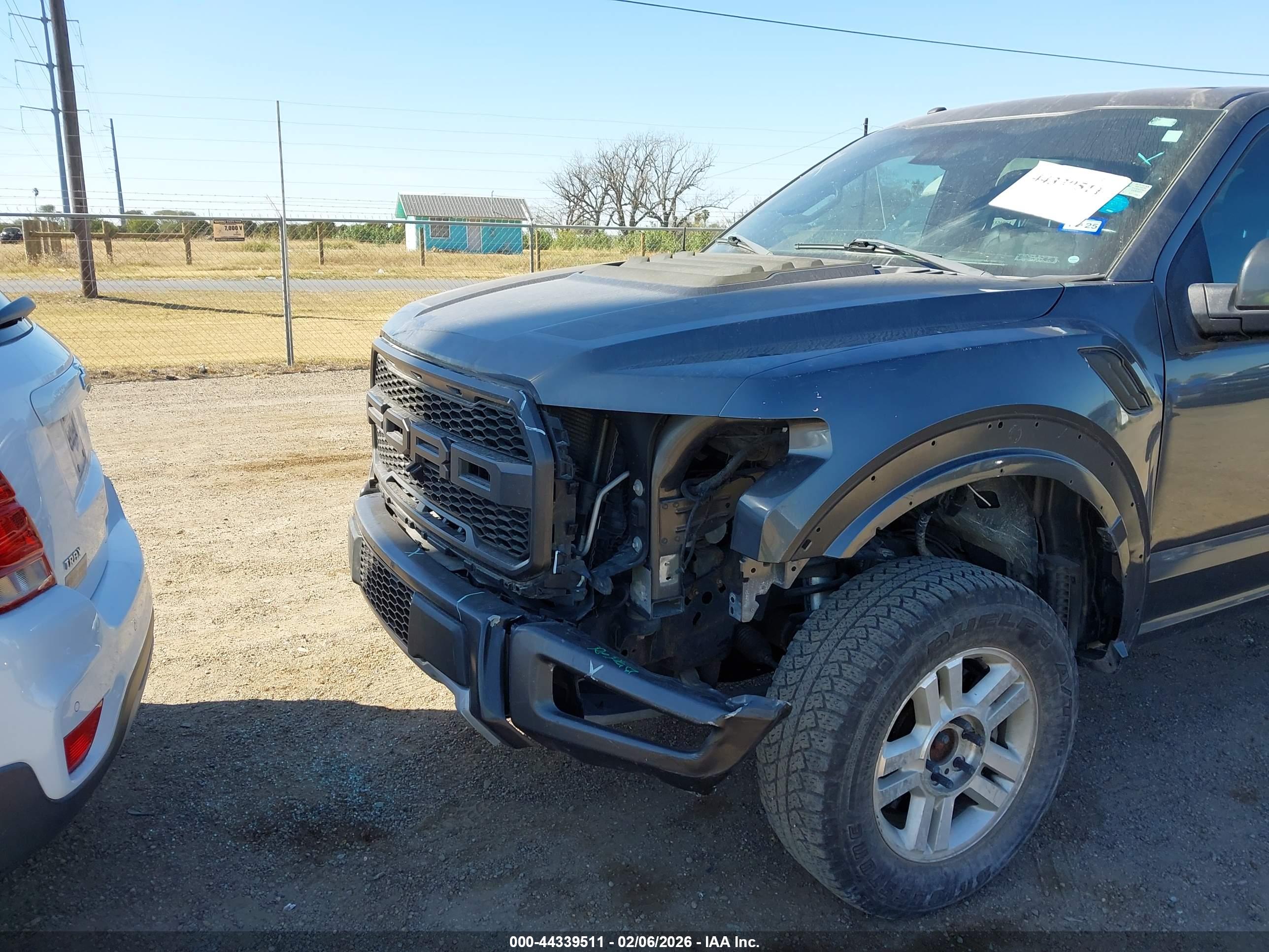 FORD F-150 image 6