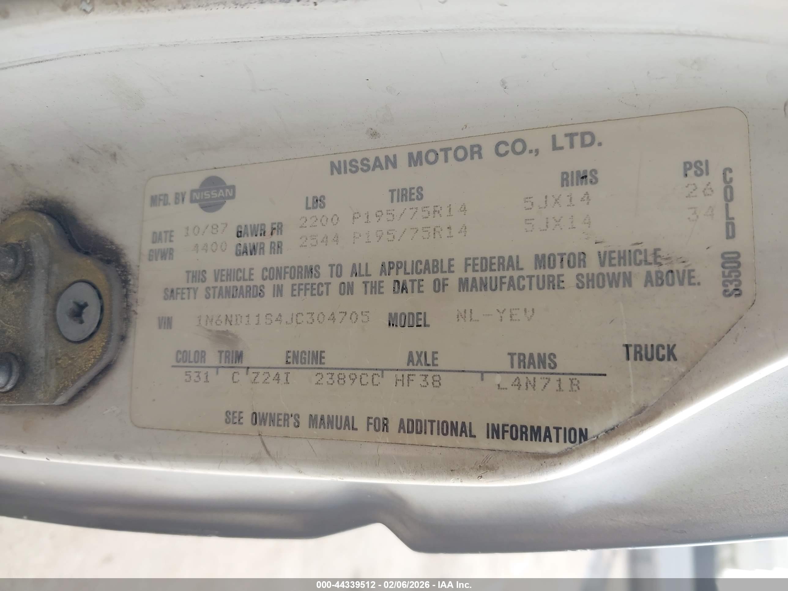 NISSAN D21 image 9