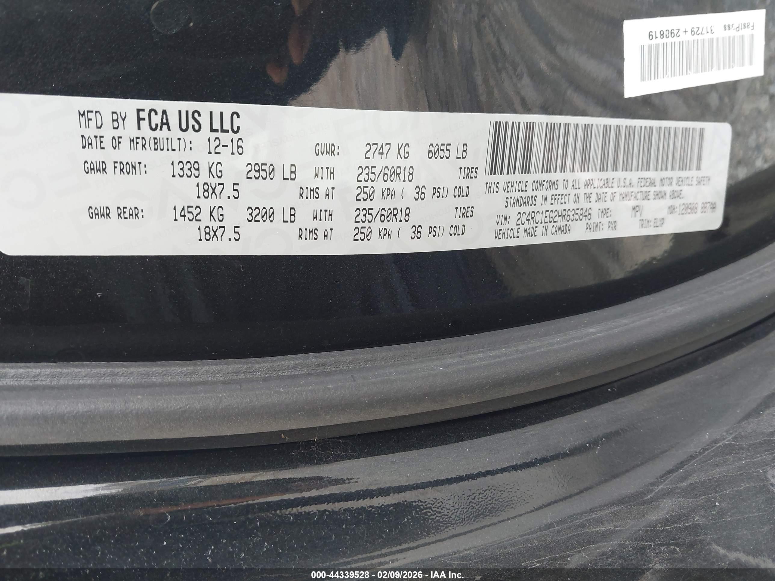 CHRYSLER PACIFICA image 9