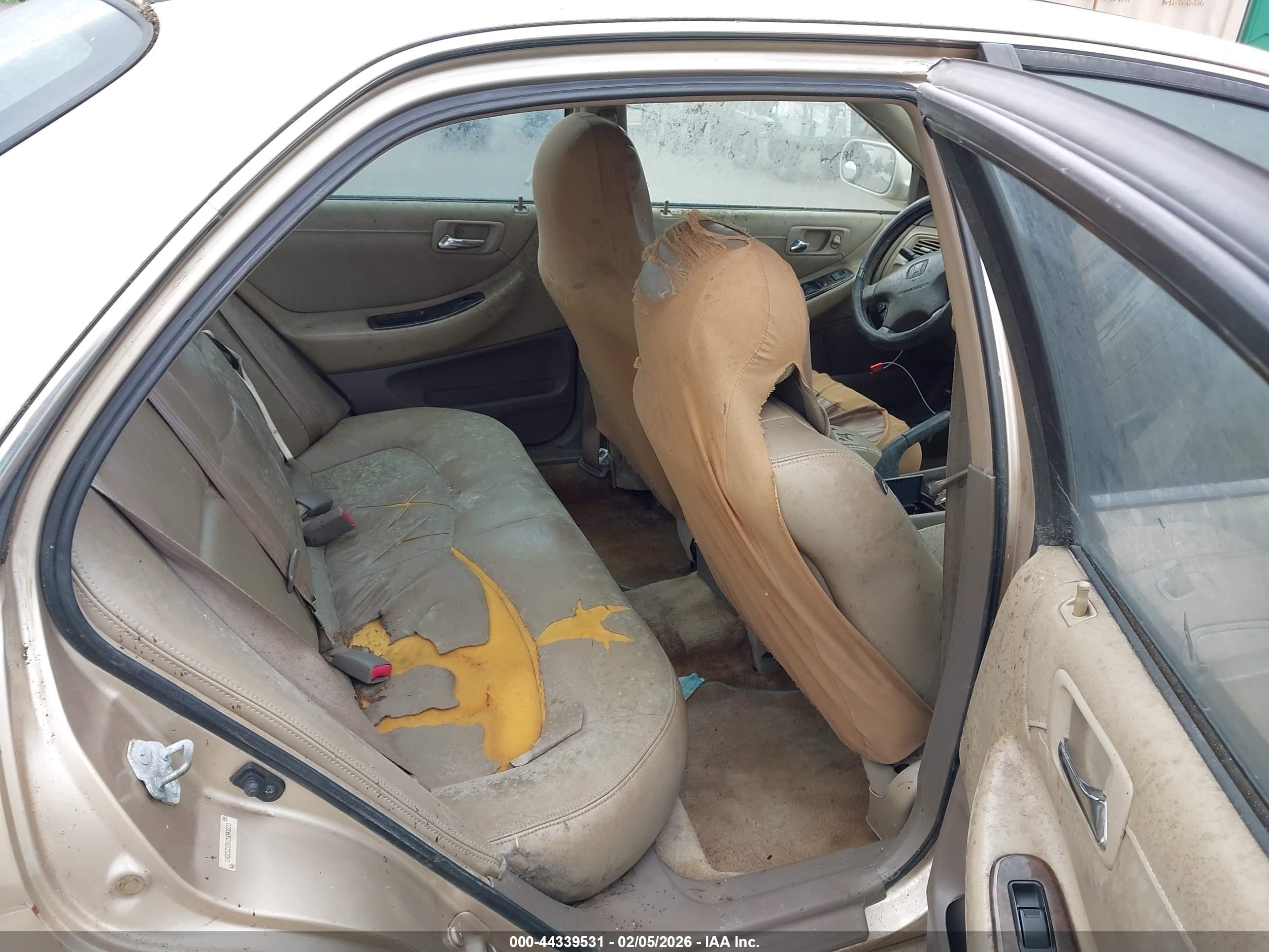 HONDA ACCORD image 8