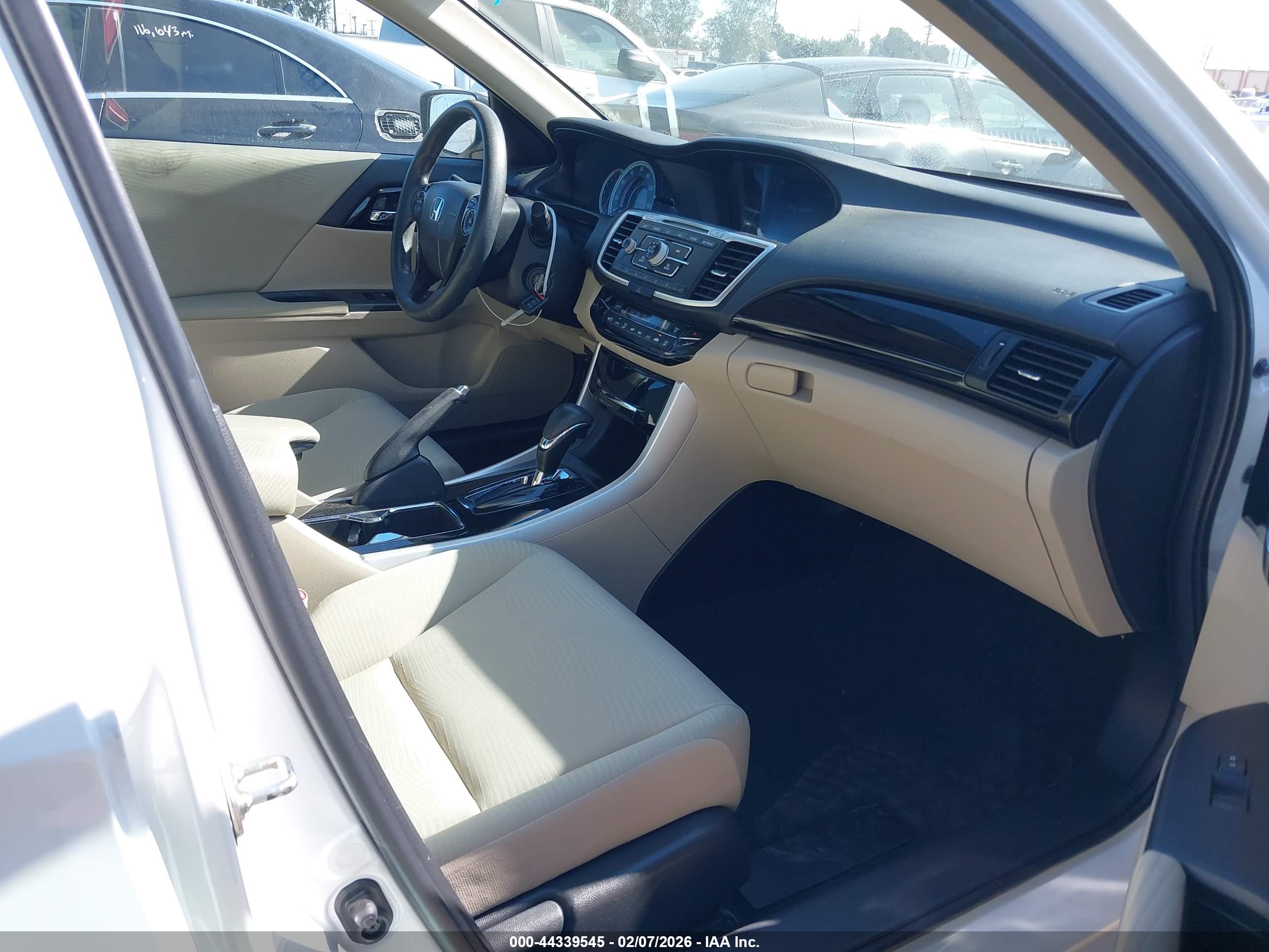 HONDA ACCORD image 5