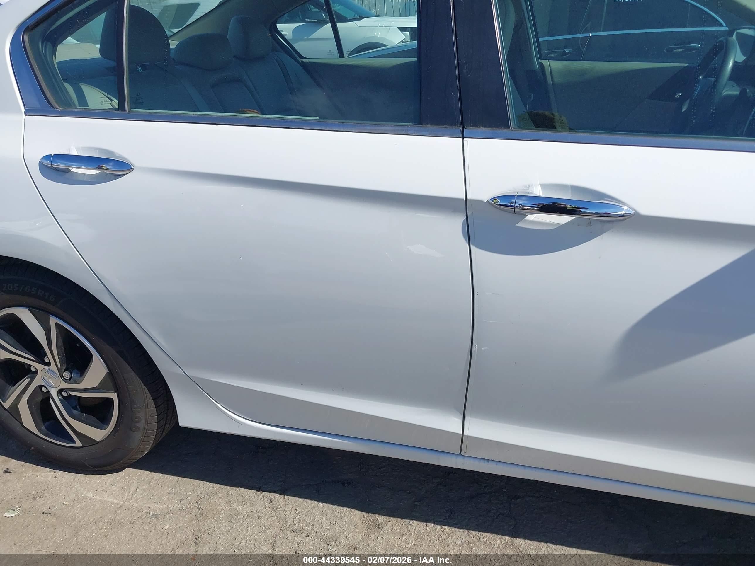 HONDA ACCORD image 6