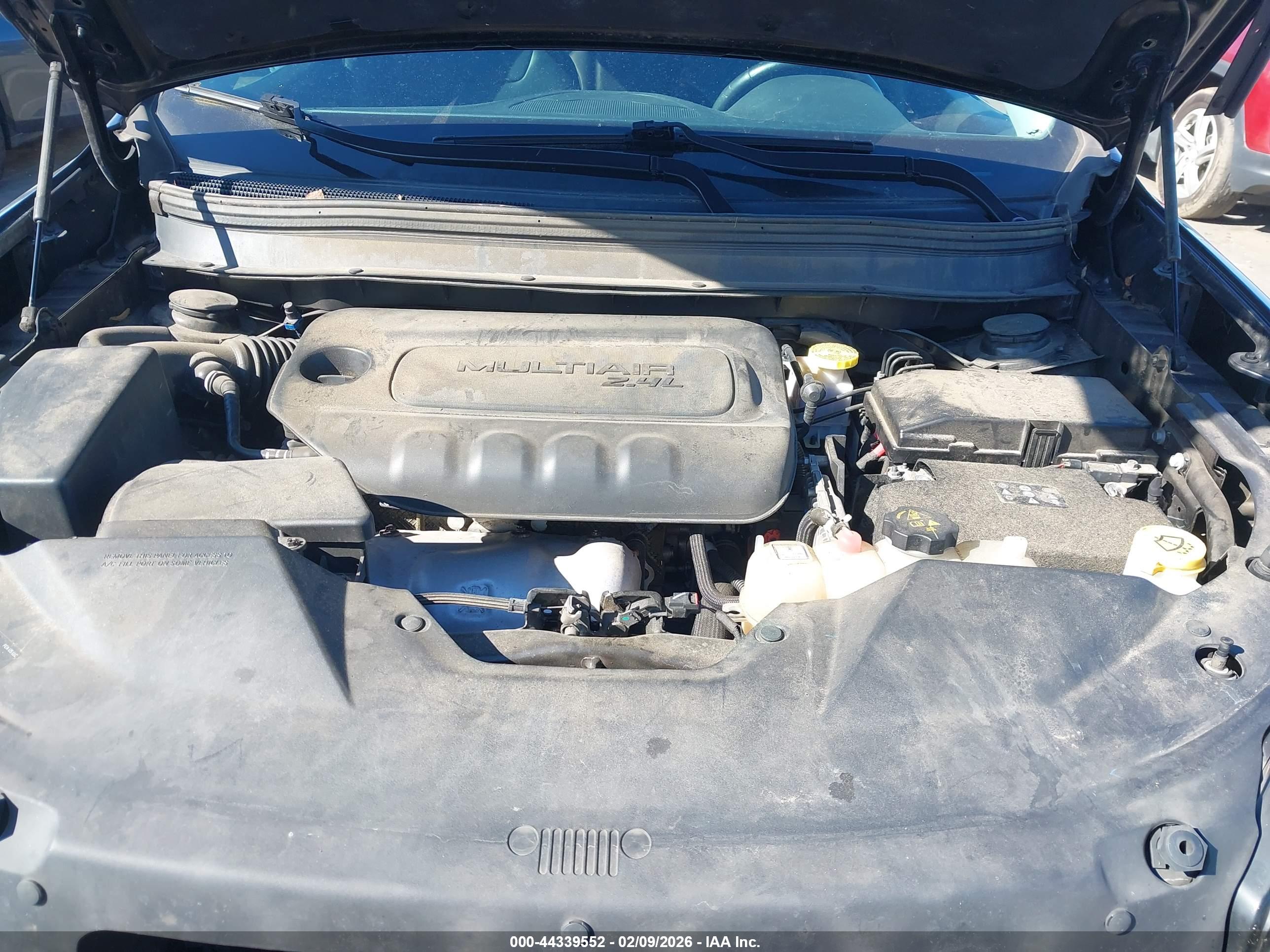 JEEP CHEROKEE image 10