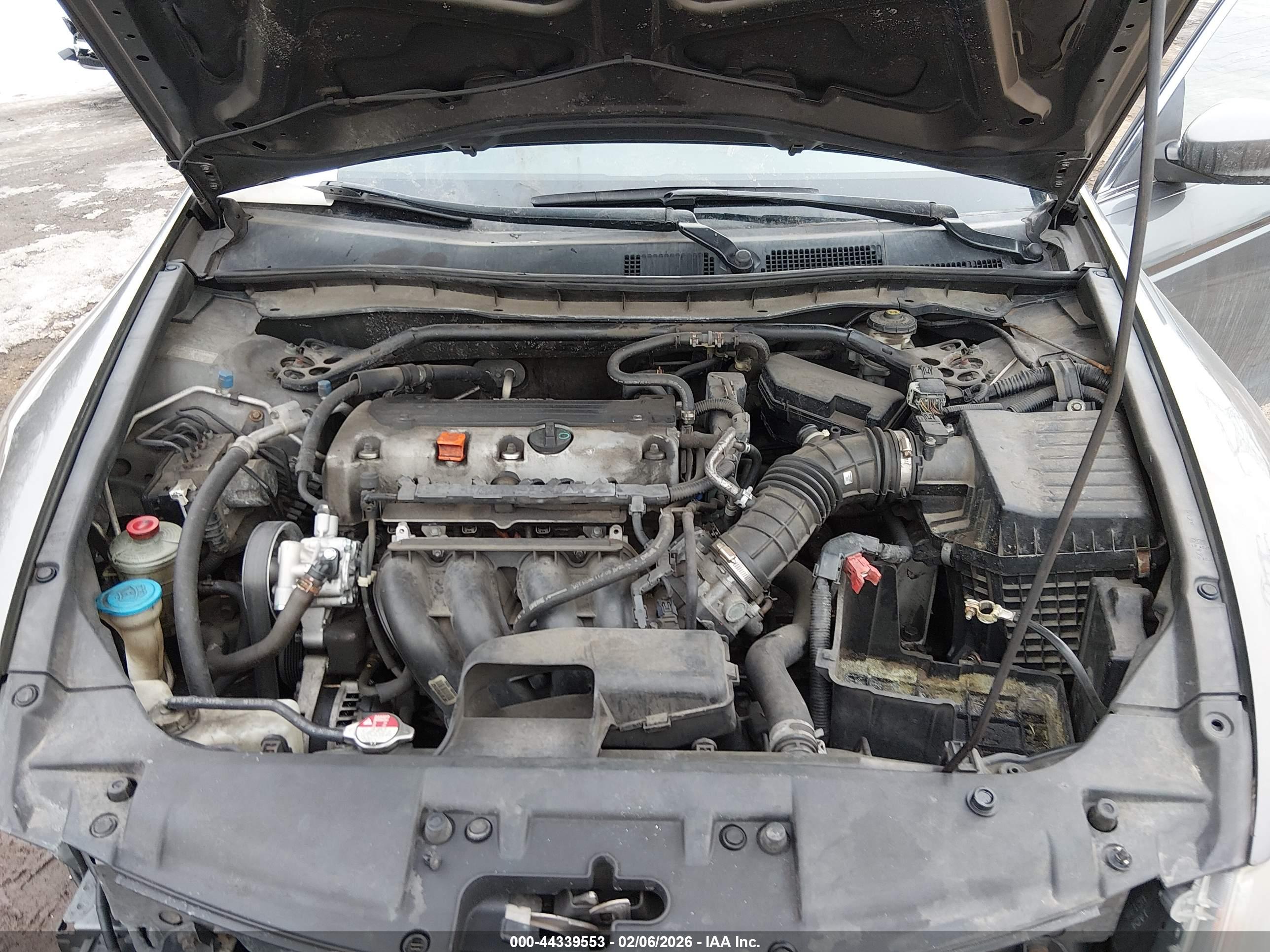 HONDA ACCORD image 10