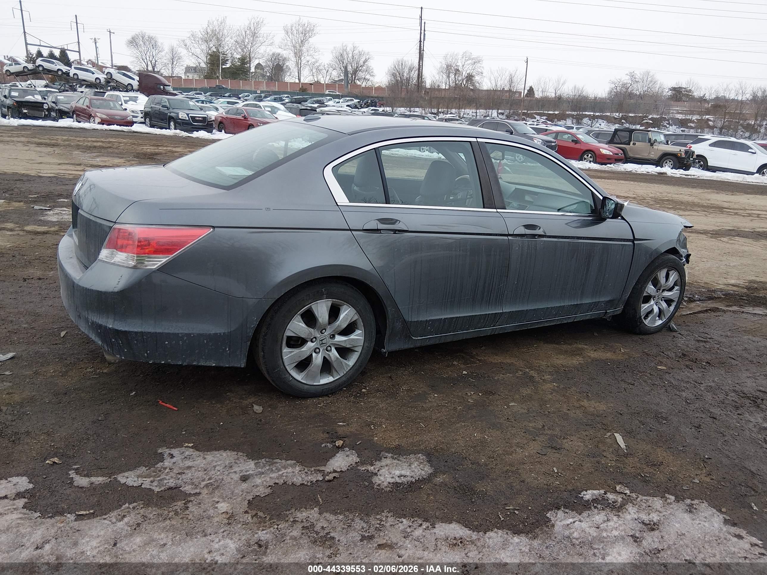 HONDA ACCORD image 4