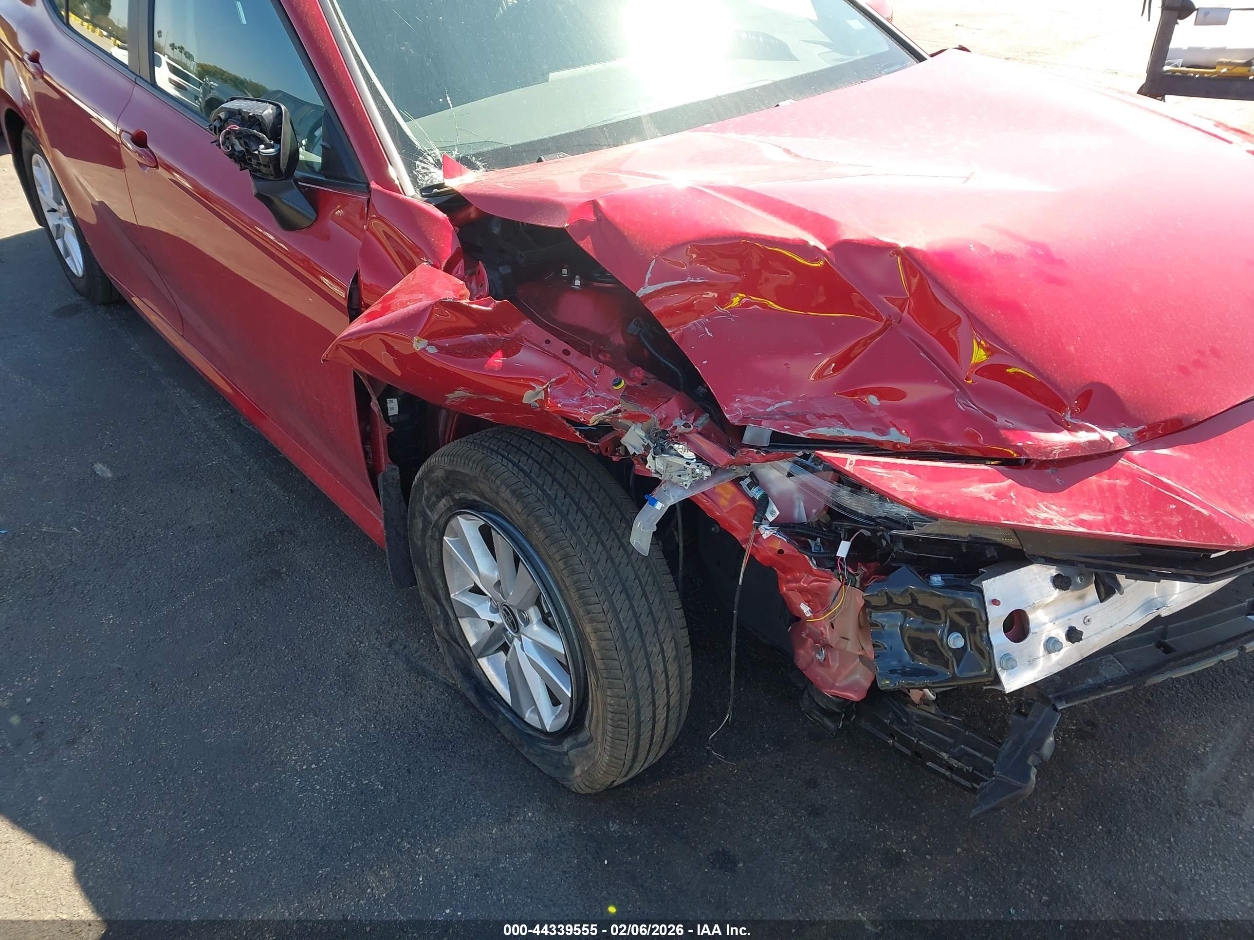 TOYOTA CAMRY image 6