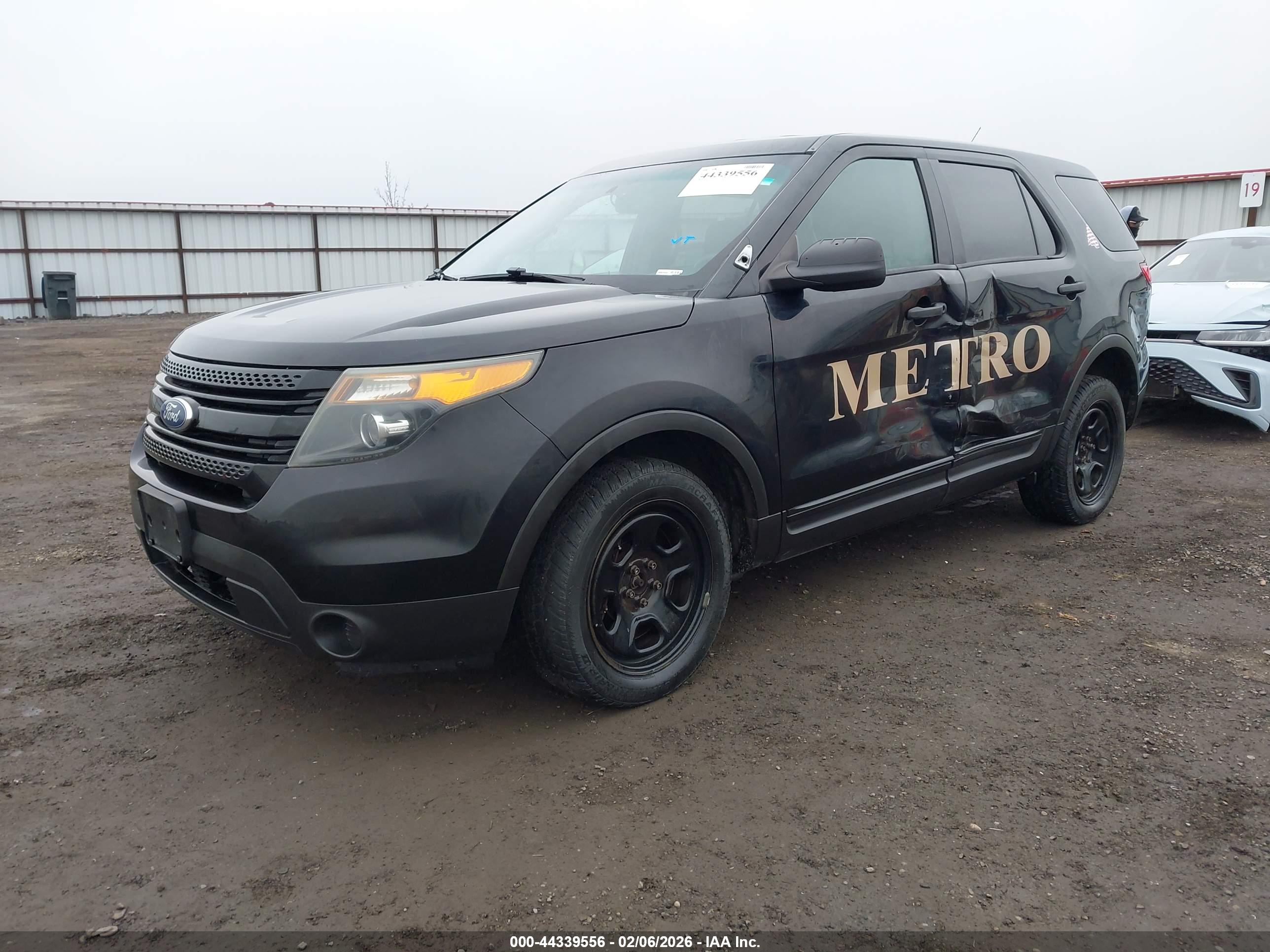 FORD UTILITY image 2