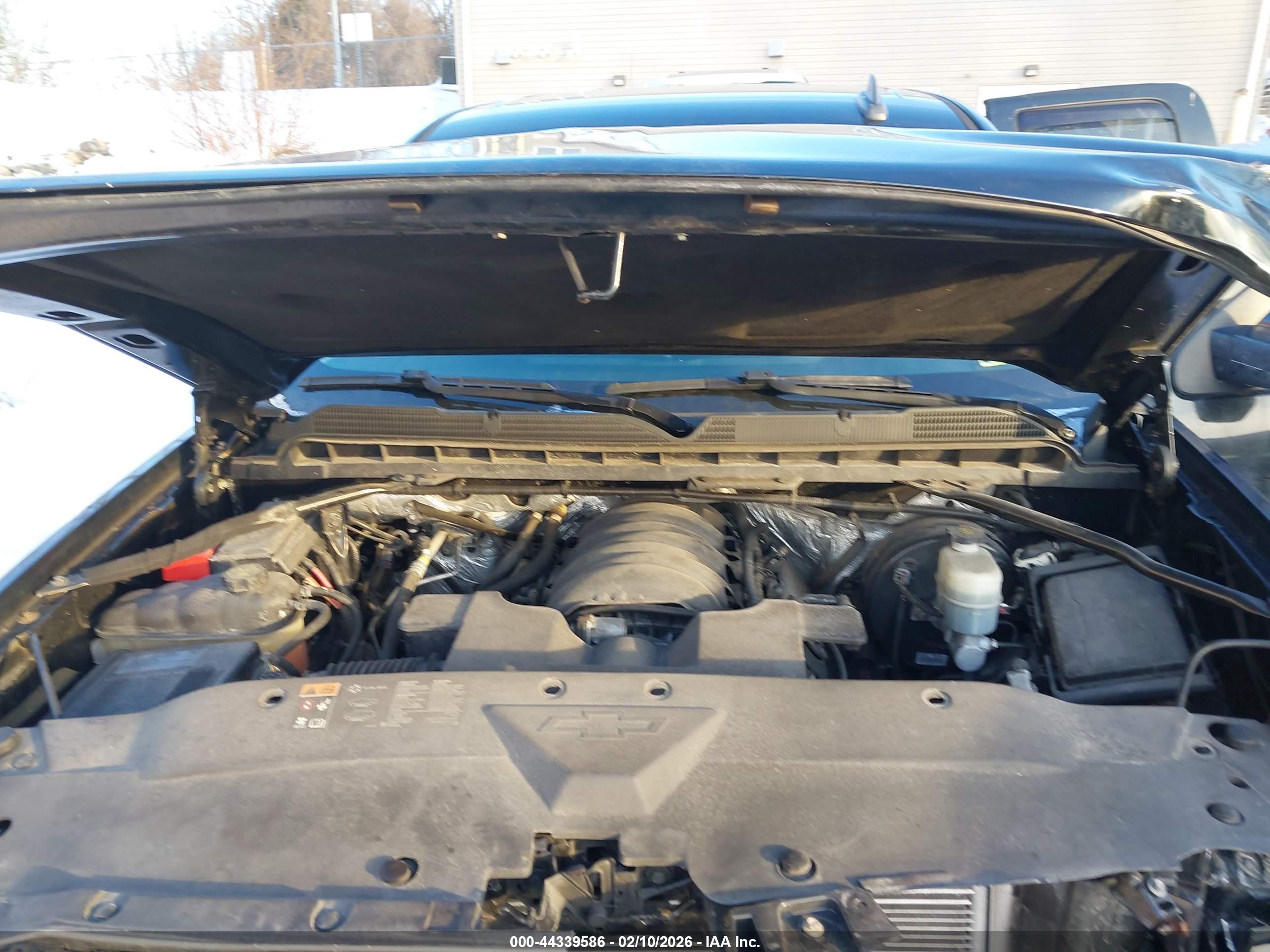 CHEVROLET SILVERADO image 10