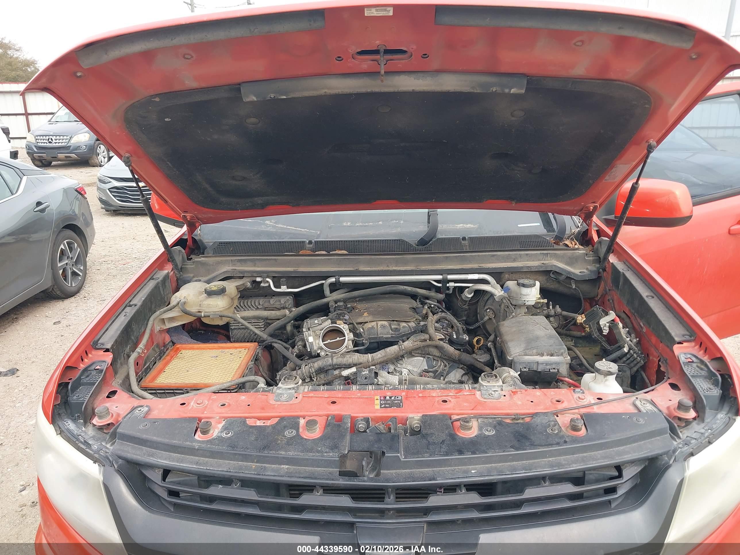 CHEVROLET COLORADO image 10