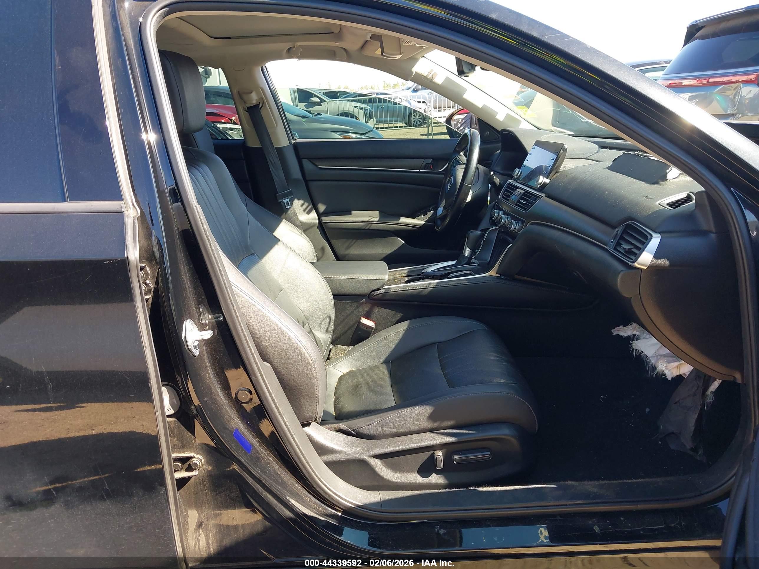 HONDA ACCORD image 5