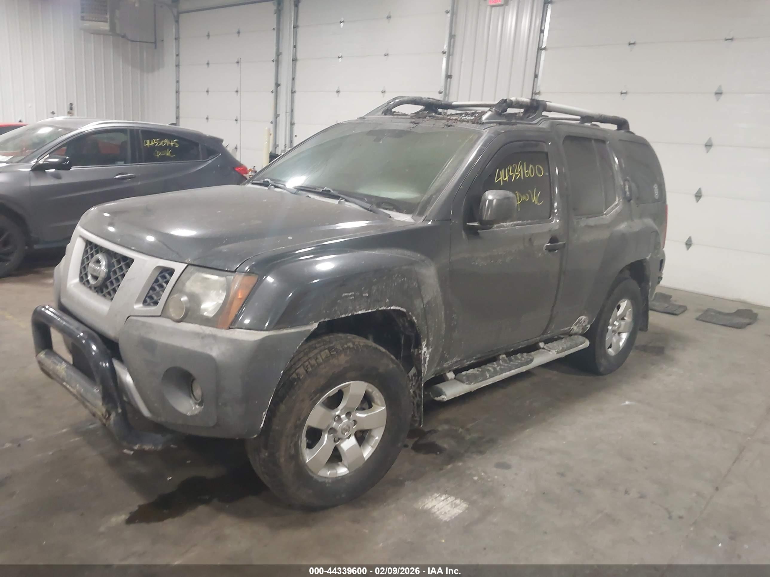 NISSAN XTERRA image 2