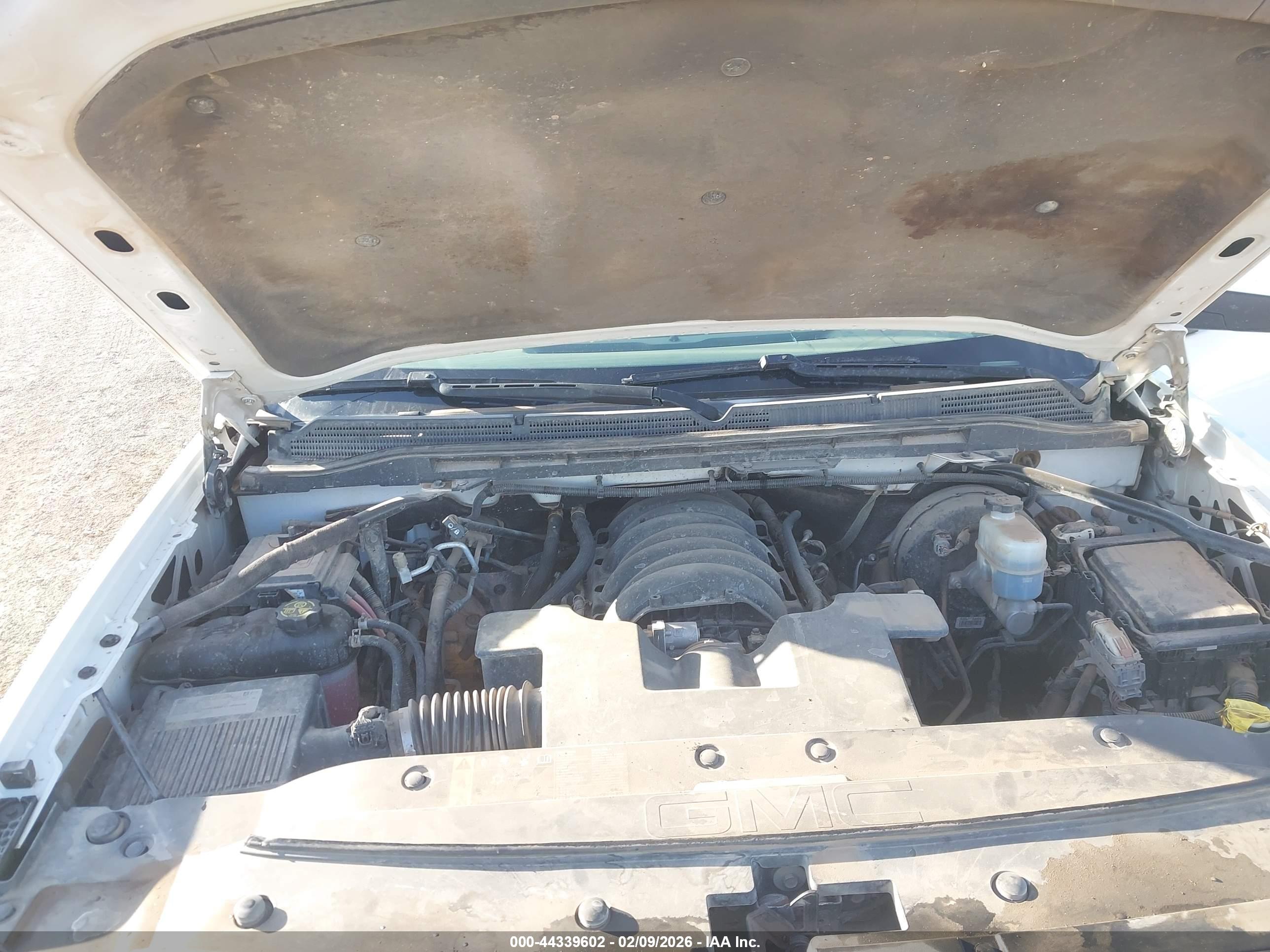 GMC SIERRA image 10