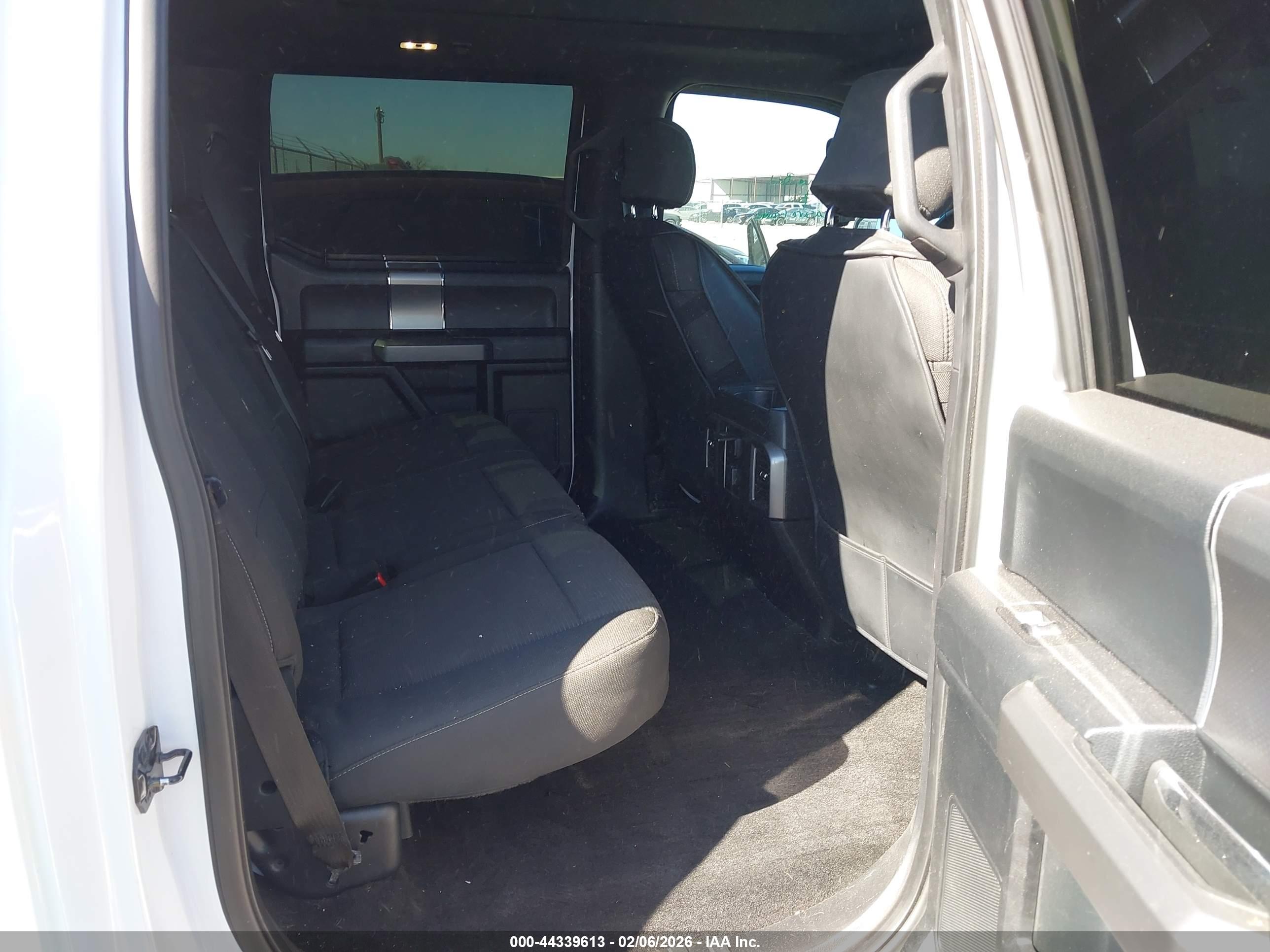 FORD F-150 image 8