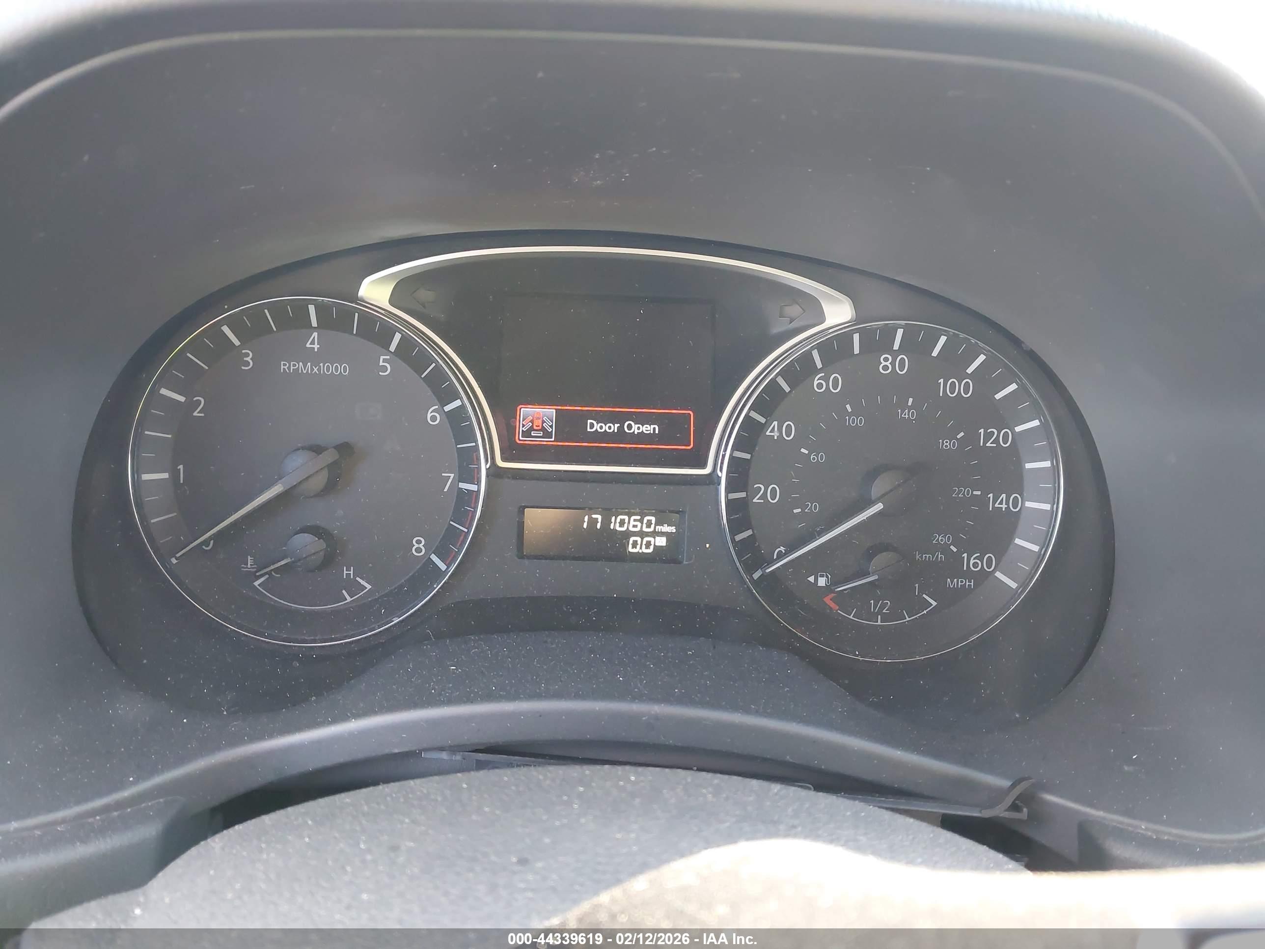 NISSAN PATHFINDER image 7