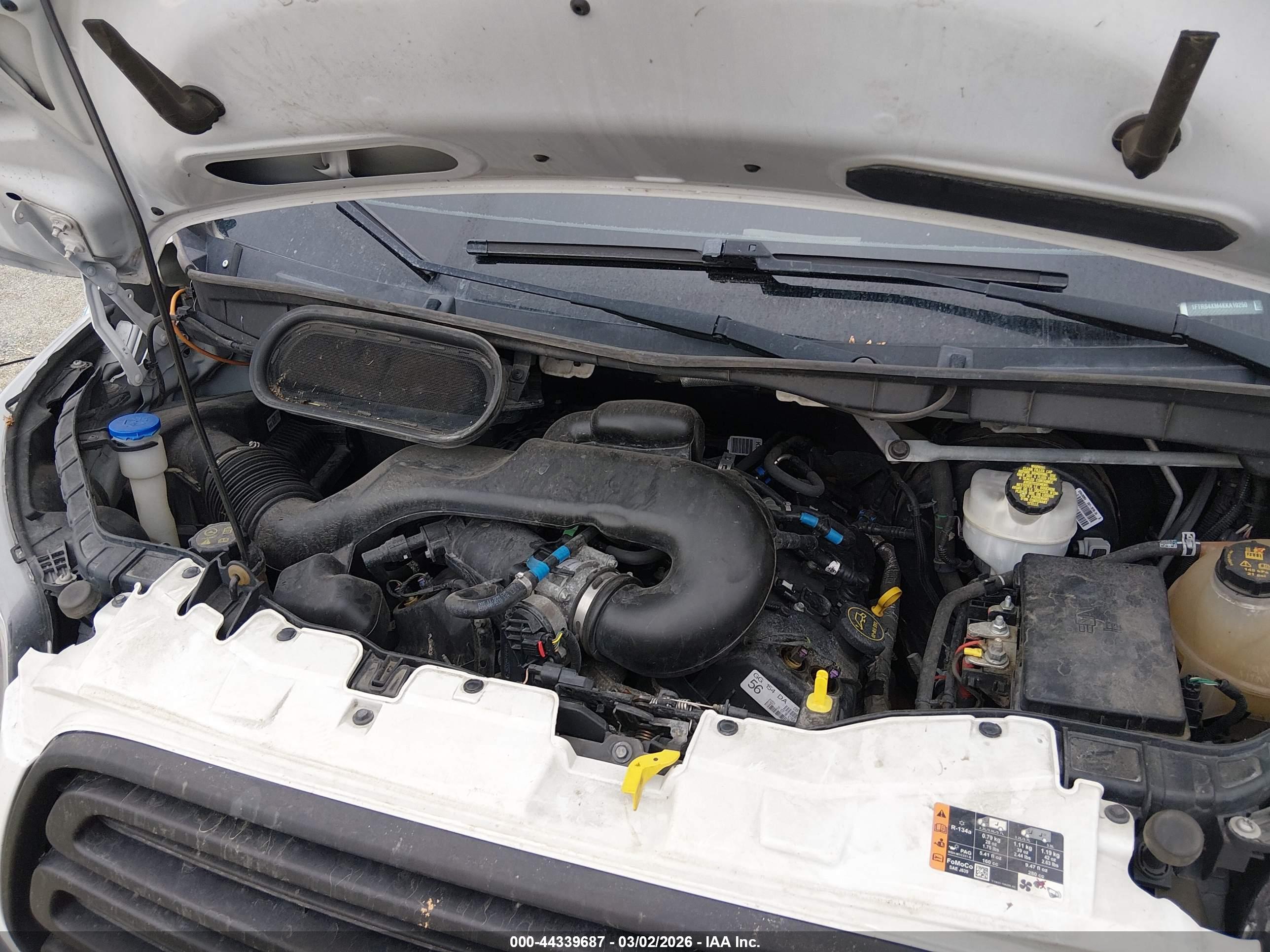 FORD TRANSIT-350 image 10