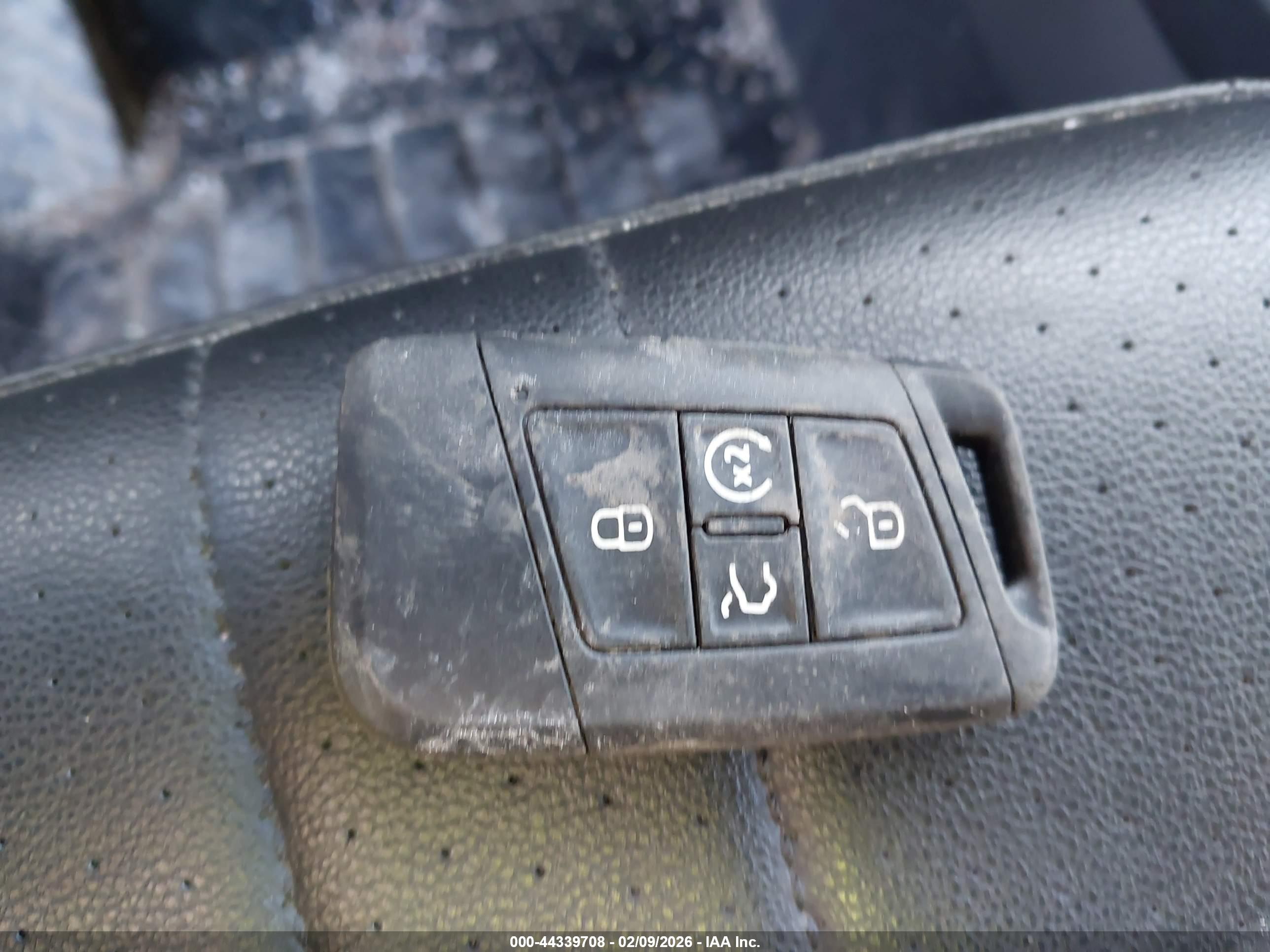 VOLKSWAGEN TIGUAN image 11