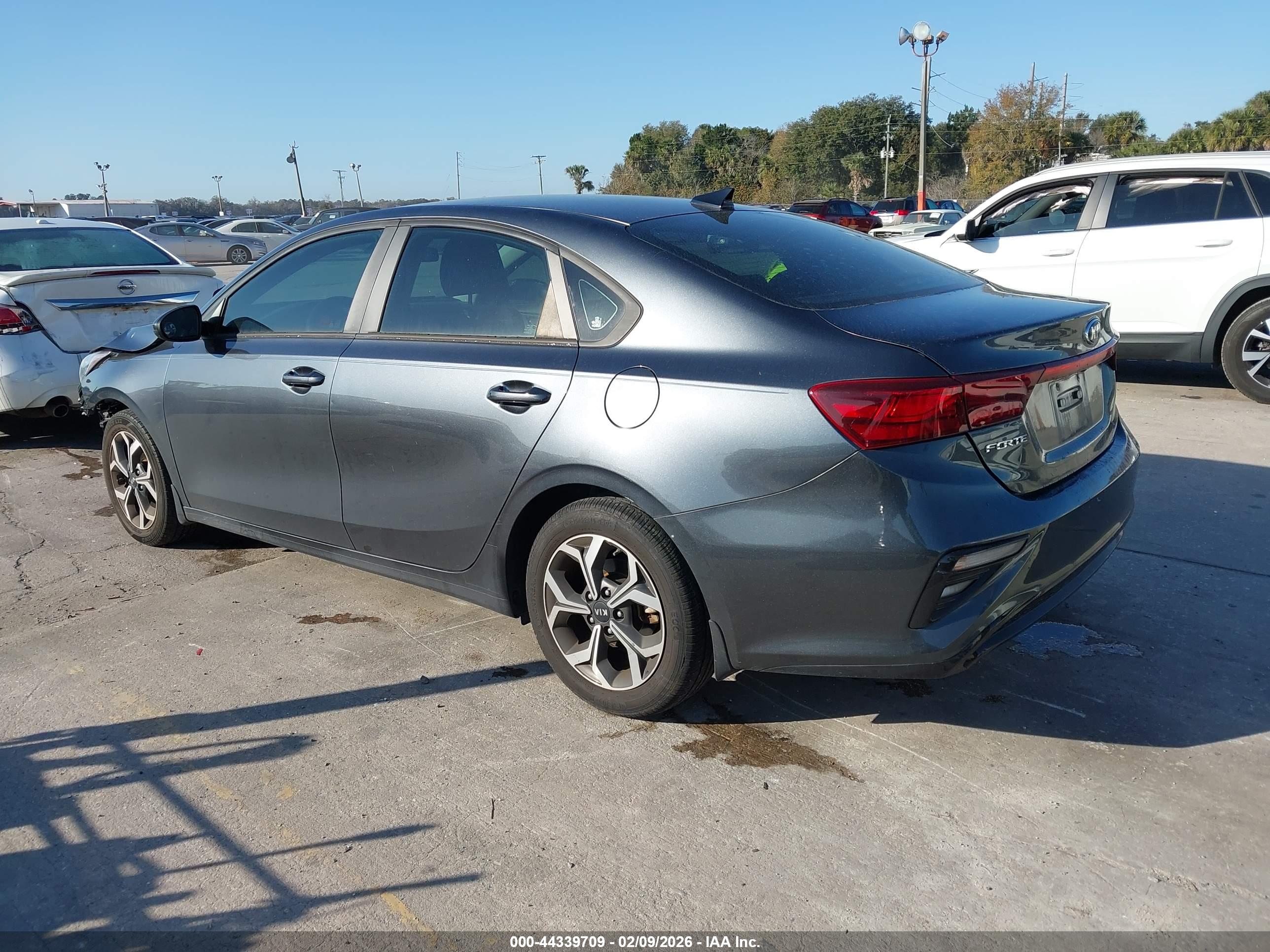 KIA FORTE image 3