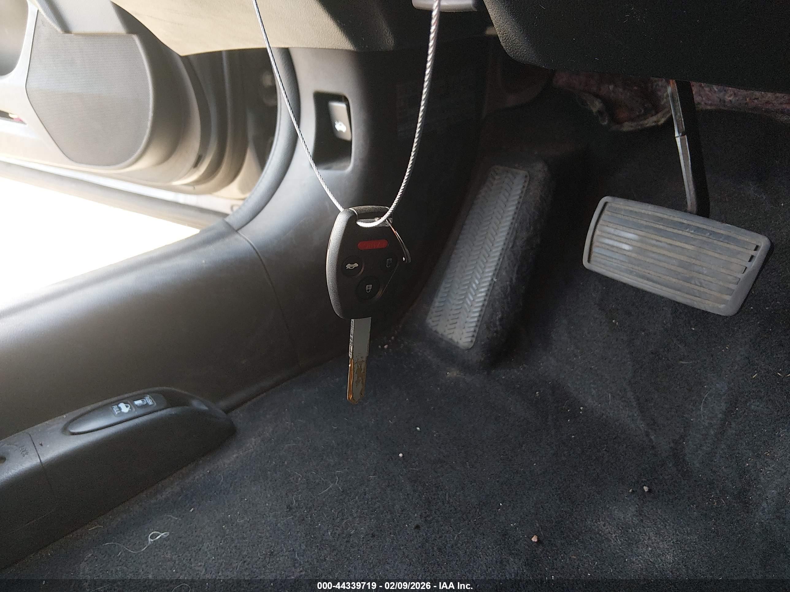 HONDA CIVIC image 11