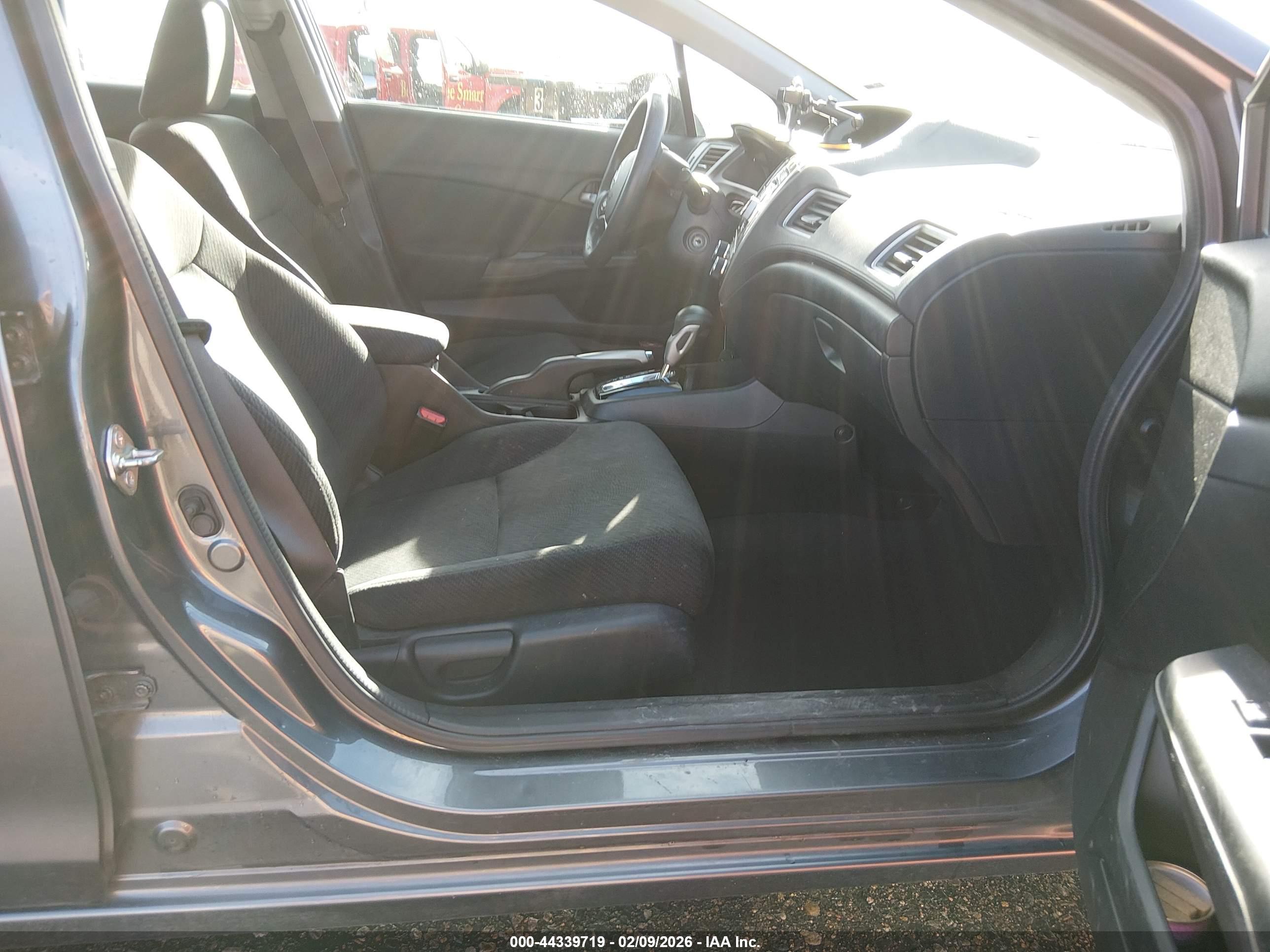HONDA CIVIC image 5