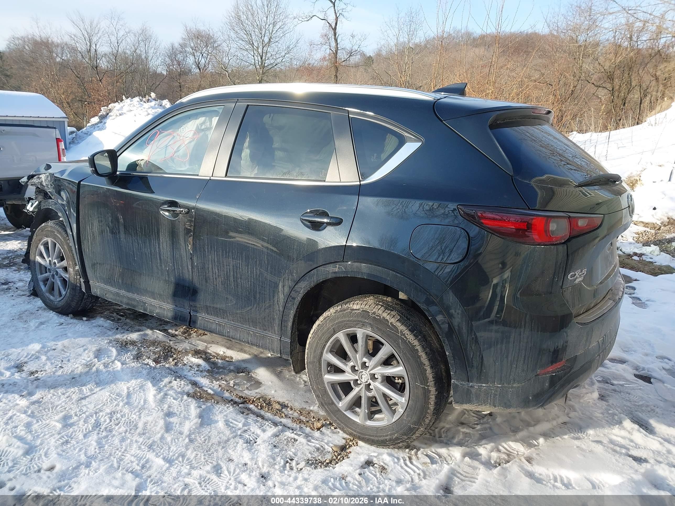 MAZDA CX-5 image 3