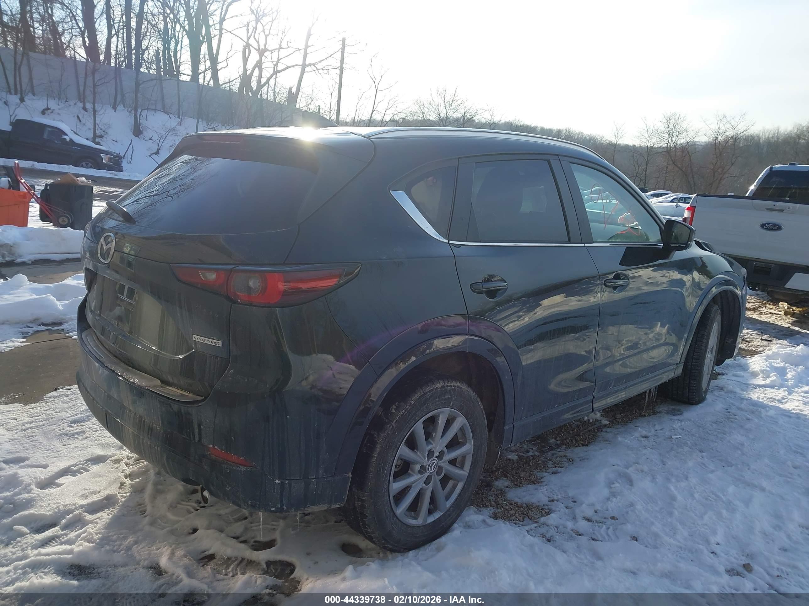 MAZDA CX-5 image 4