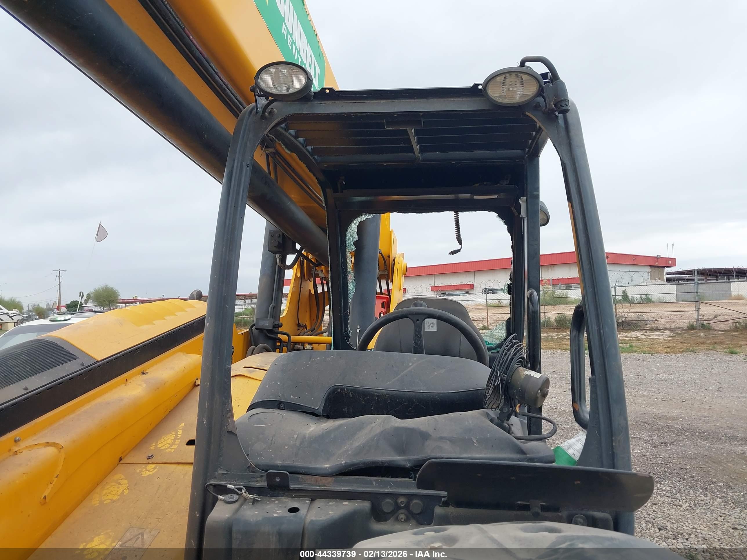 JCB 51456 image 8