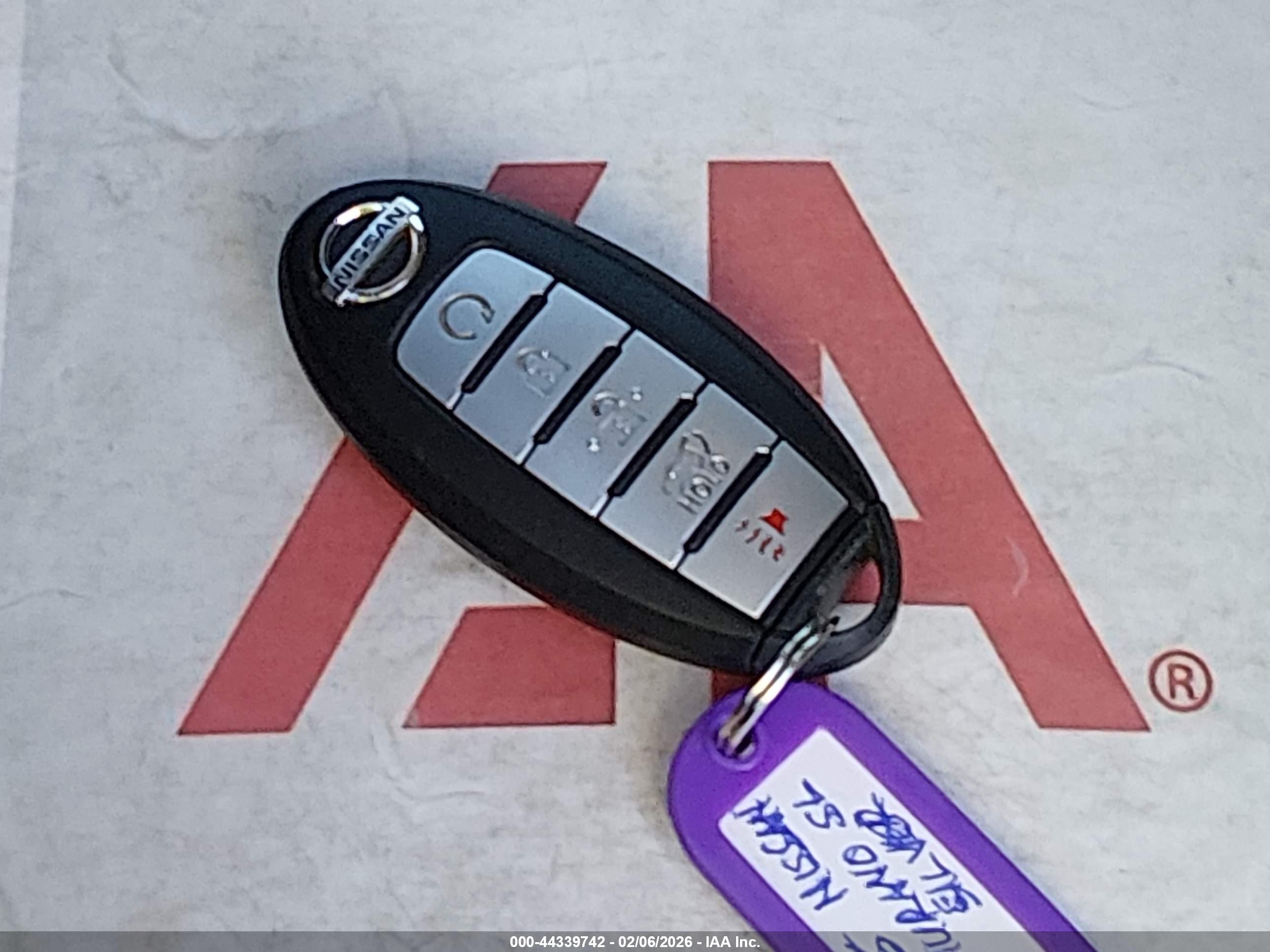 NISSAN MURANO image 11