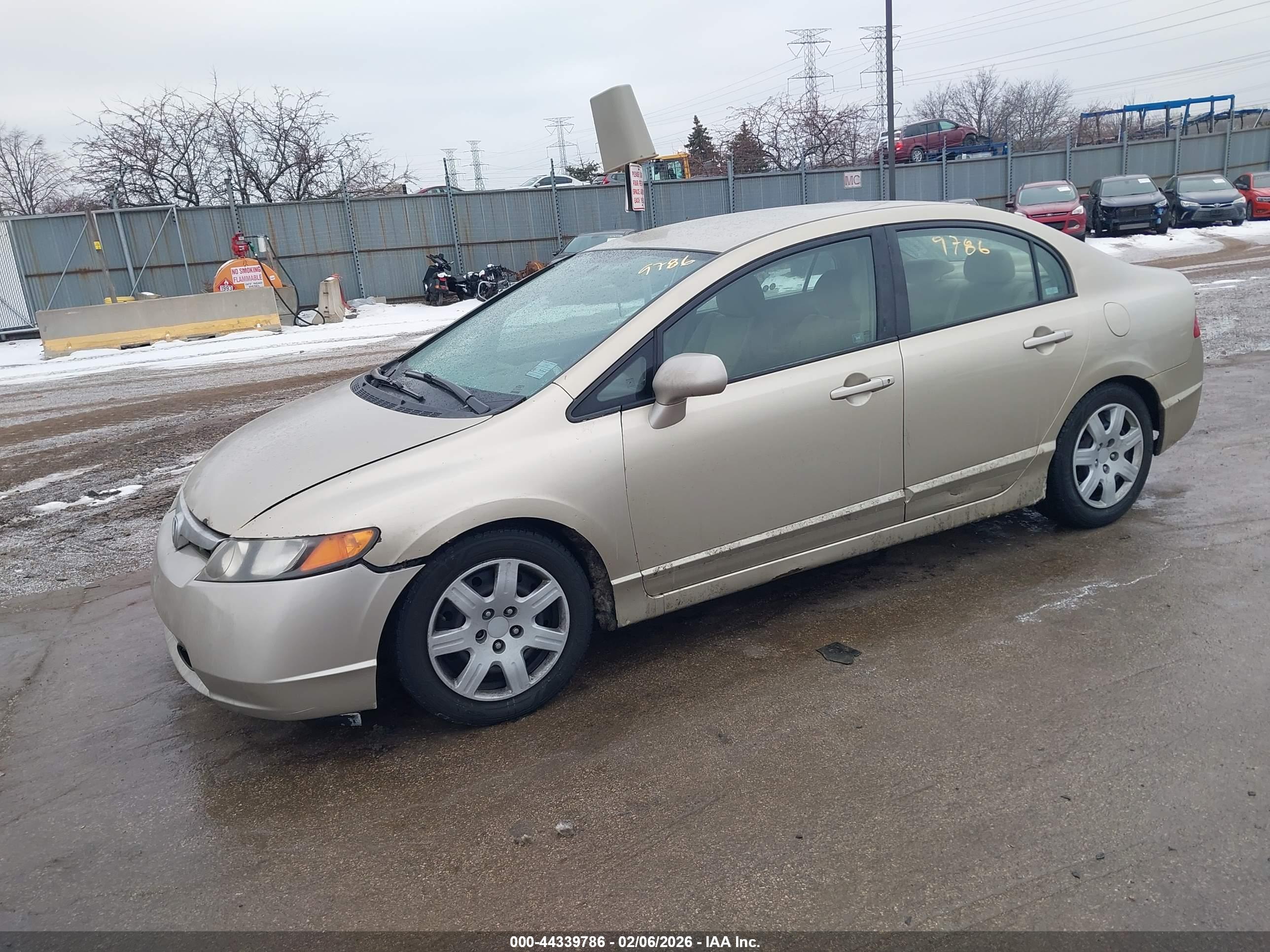 HONDA CIVIC image 2