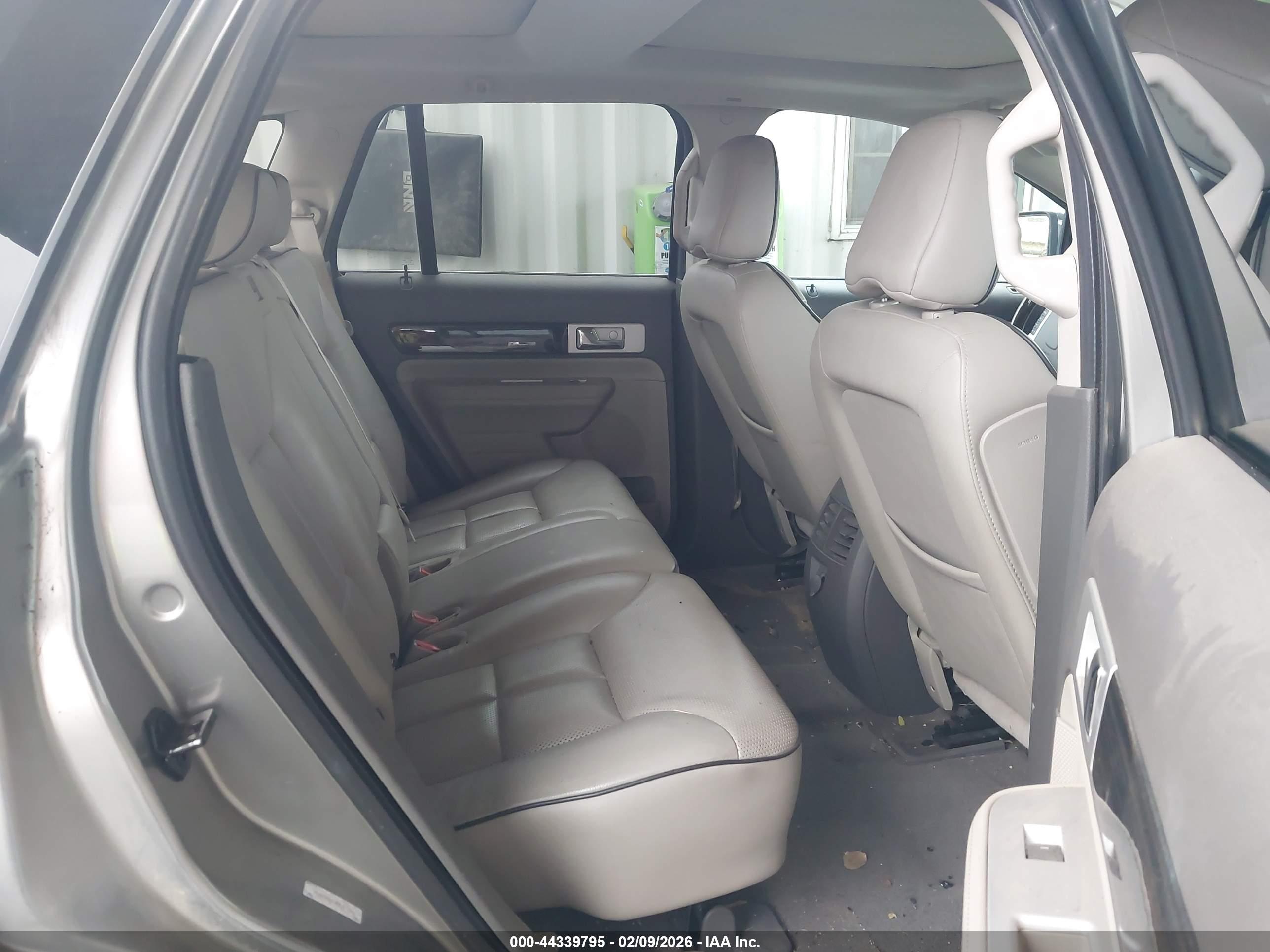LINCOLN MKX image 8