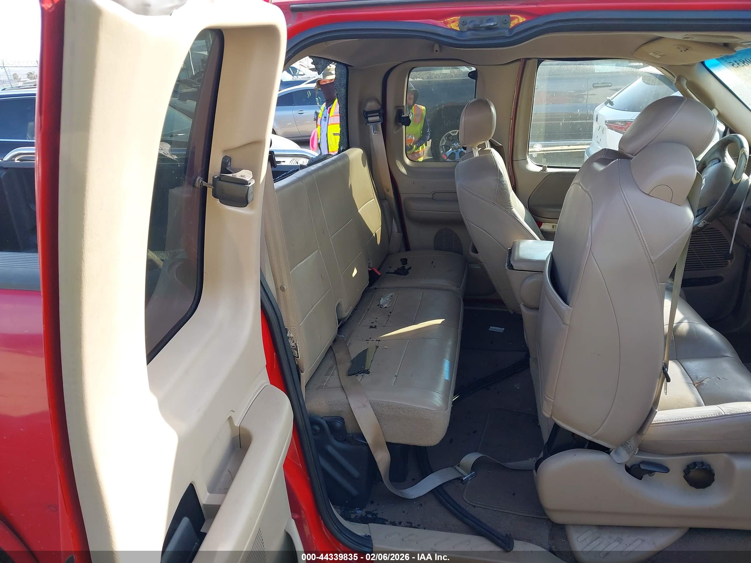 FORD F-150 image 8