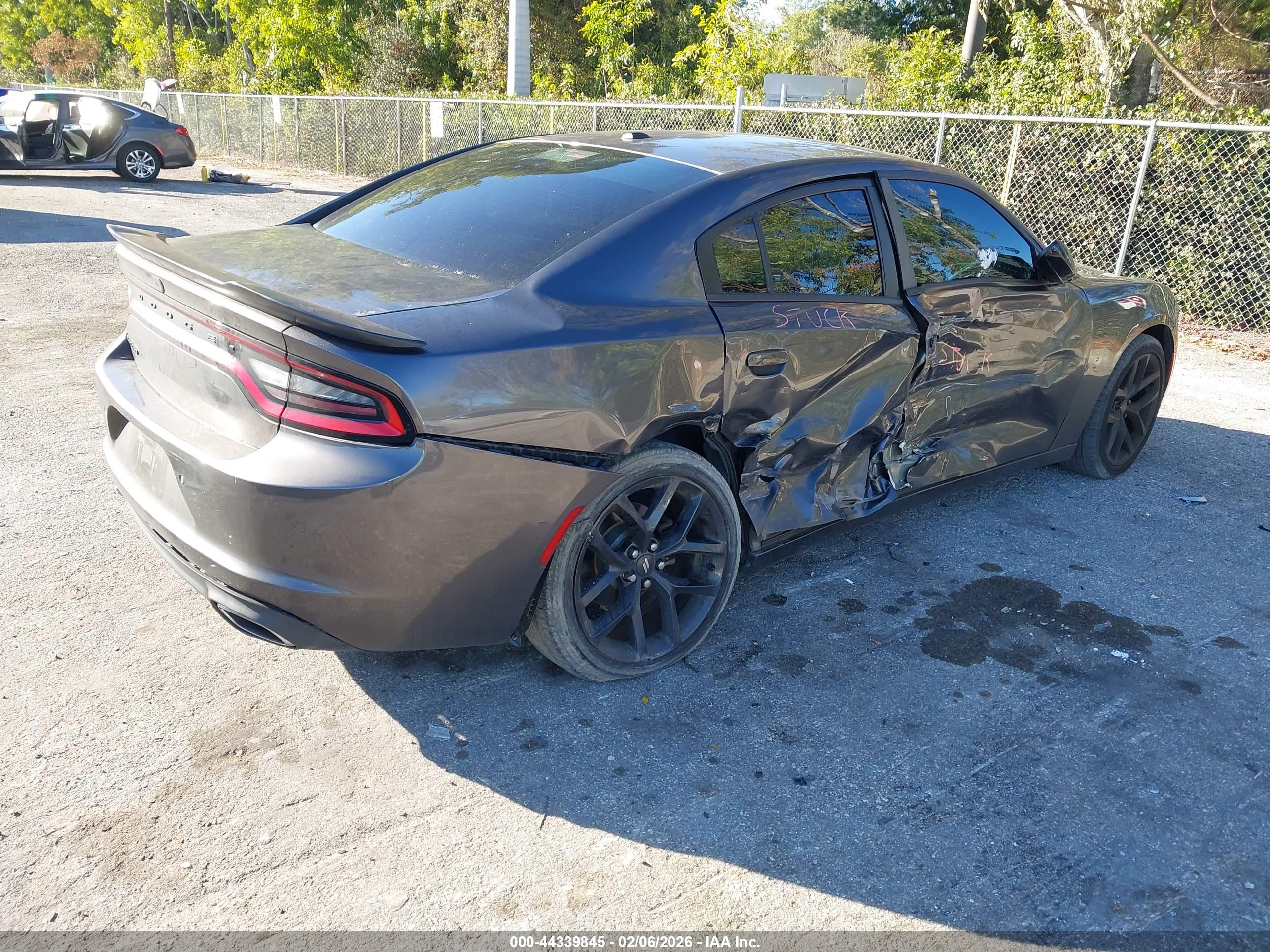 DODGE CHARGER image 4