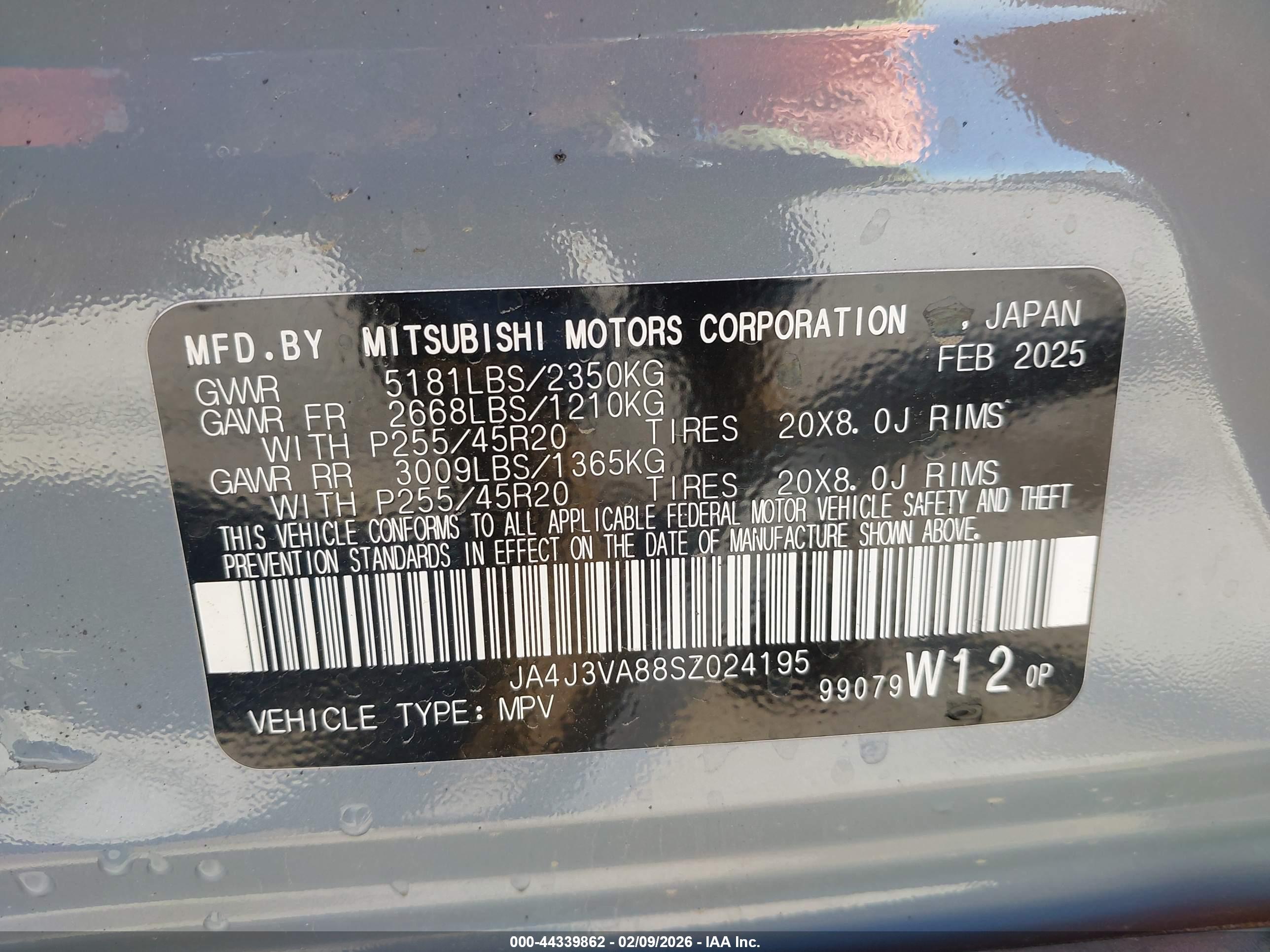 MITSUBISHI OUTLANDER image 9