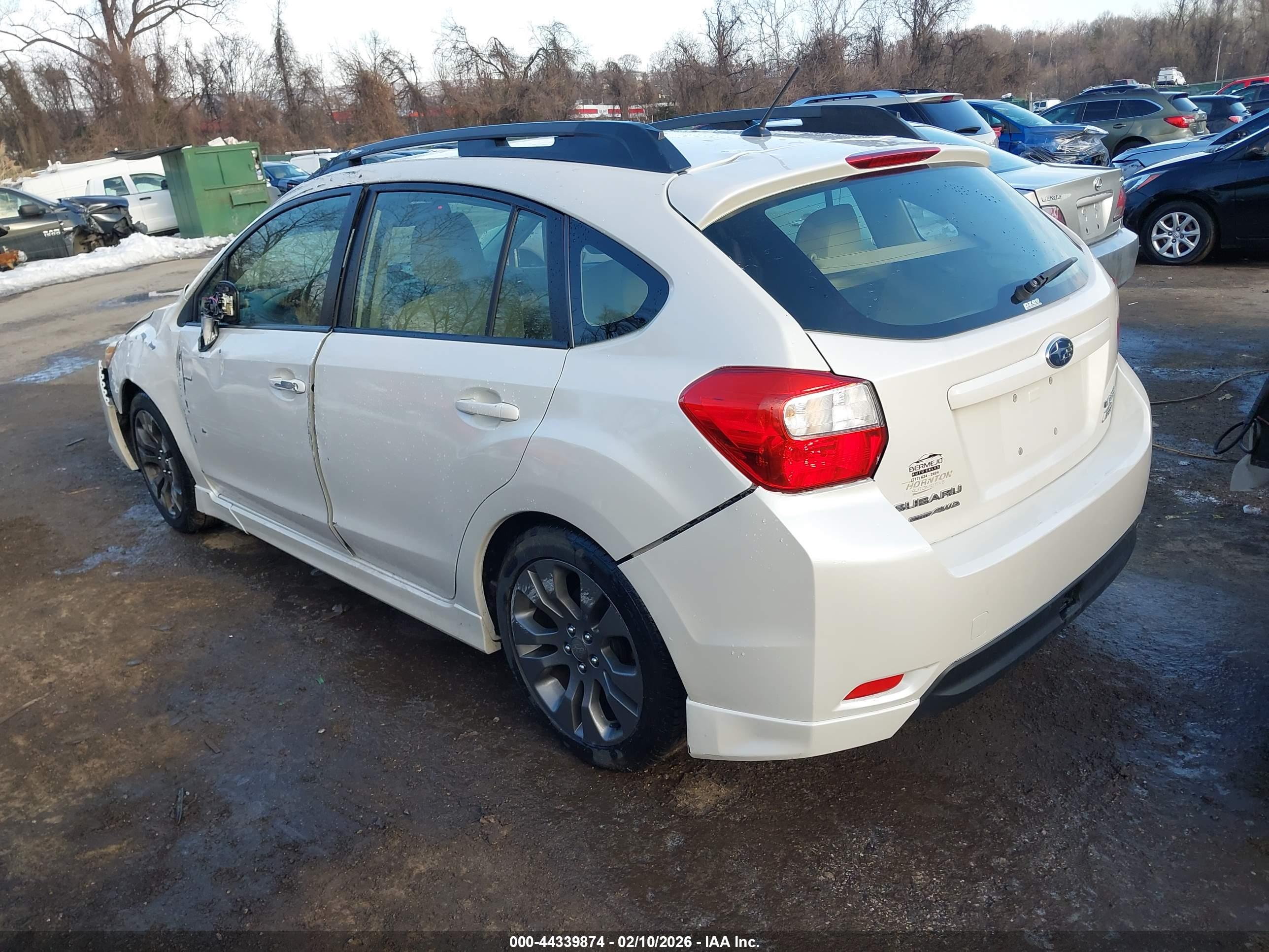 SUBARU IMPREZA image 3